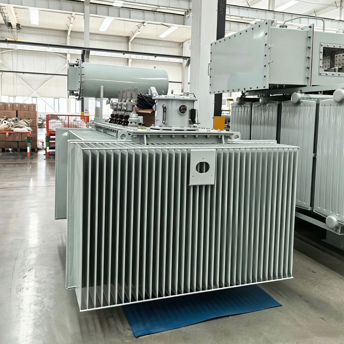 Industrial power transformer