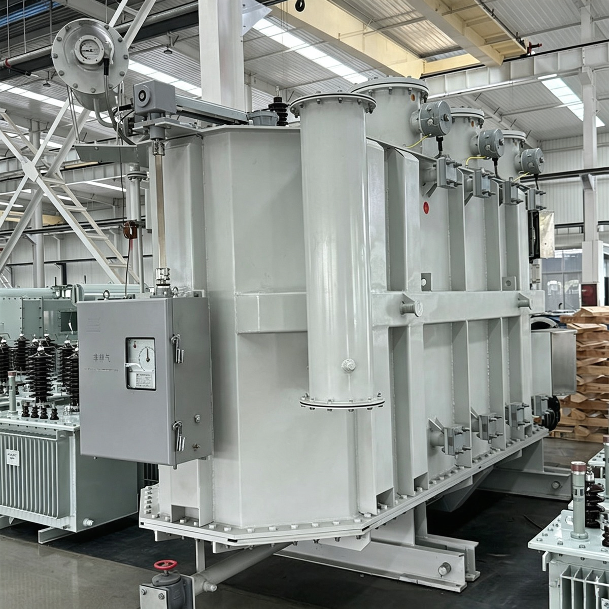 Industrial power transformer