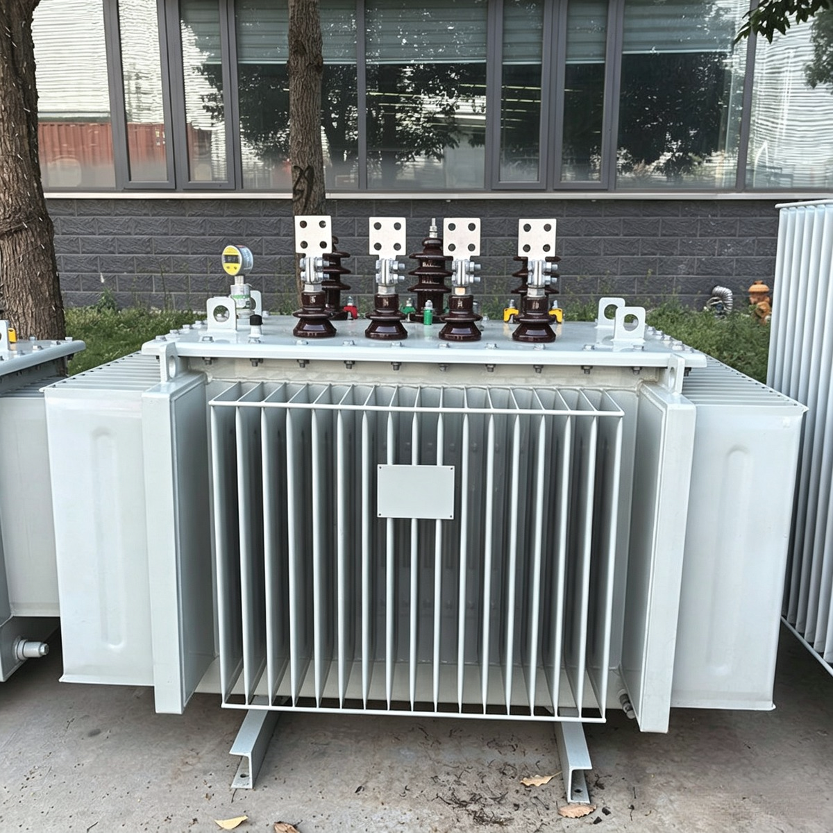 Industrial power transformer