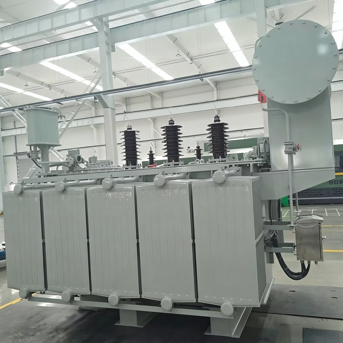 Industrial power transformer