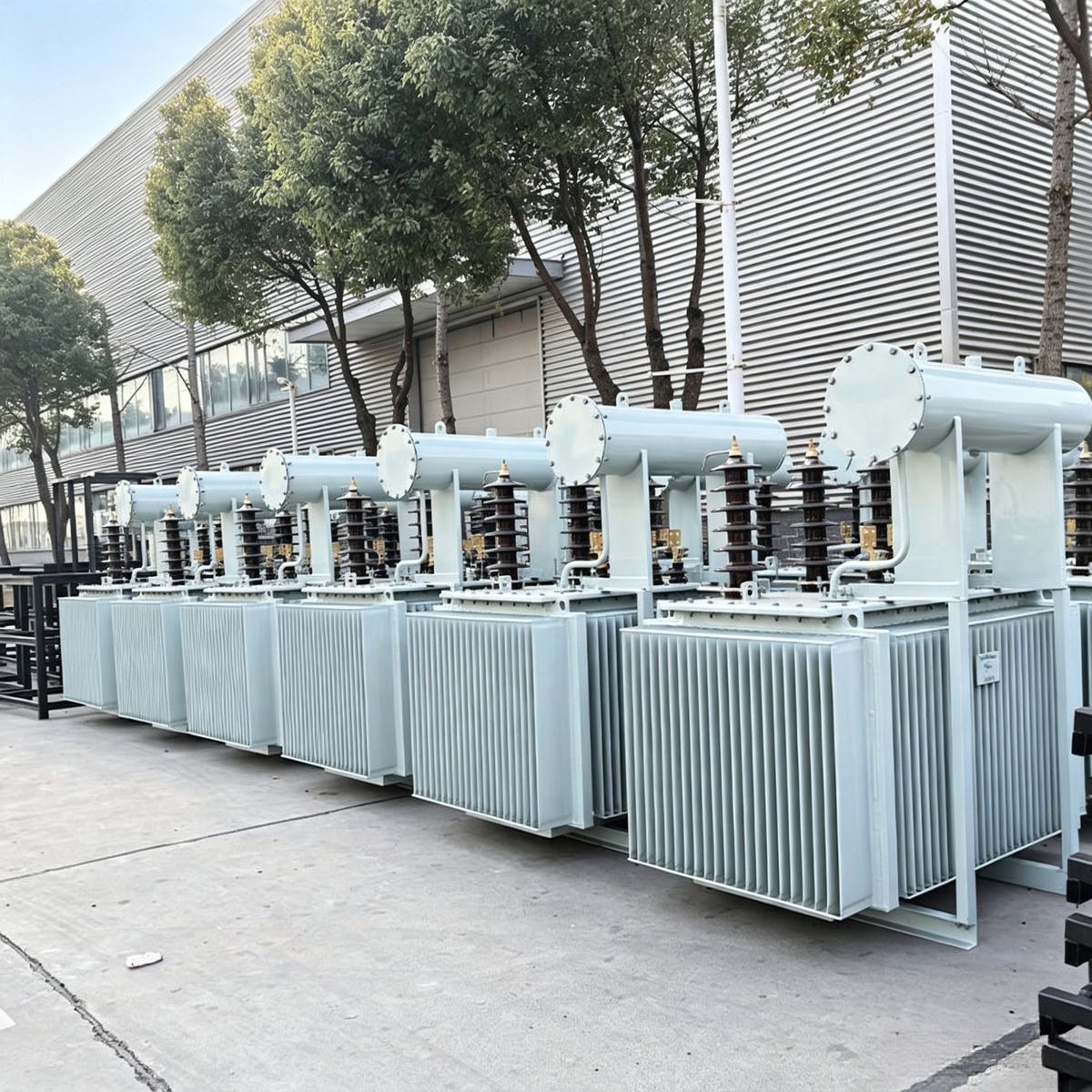 Industrial power transformer