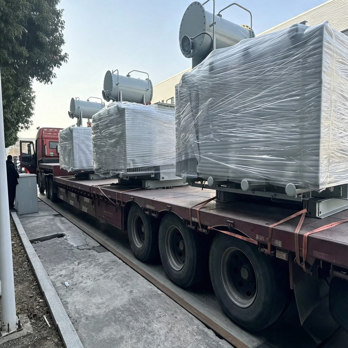 Industrial power transformer