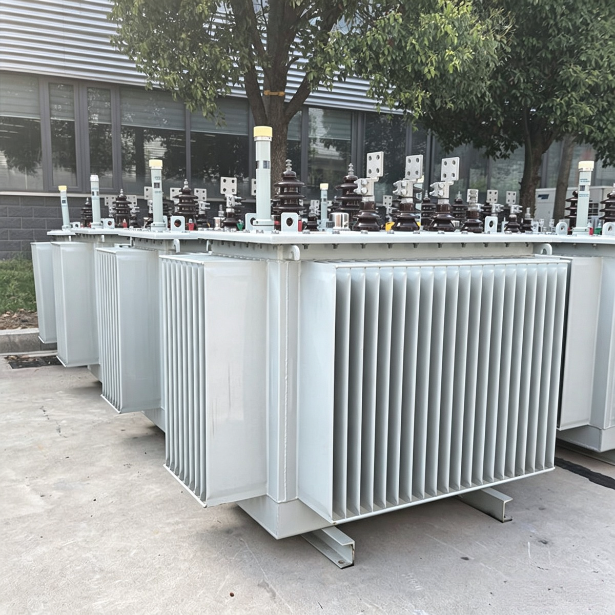 Industrial power transformer