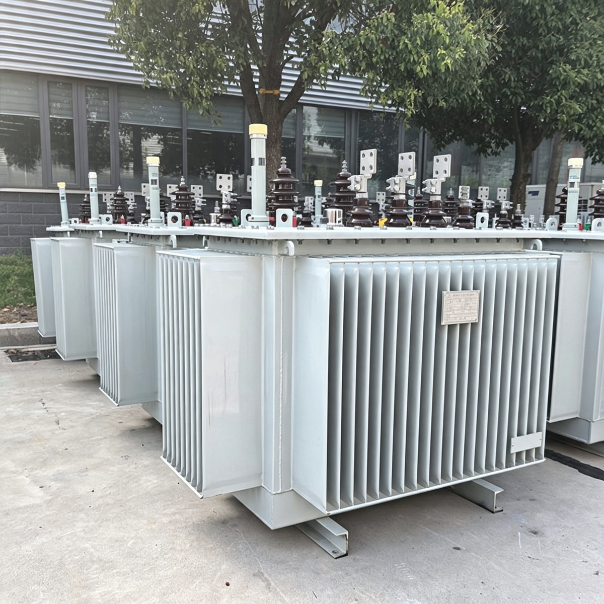 Industrial power transformer