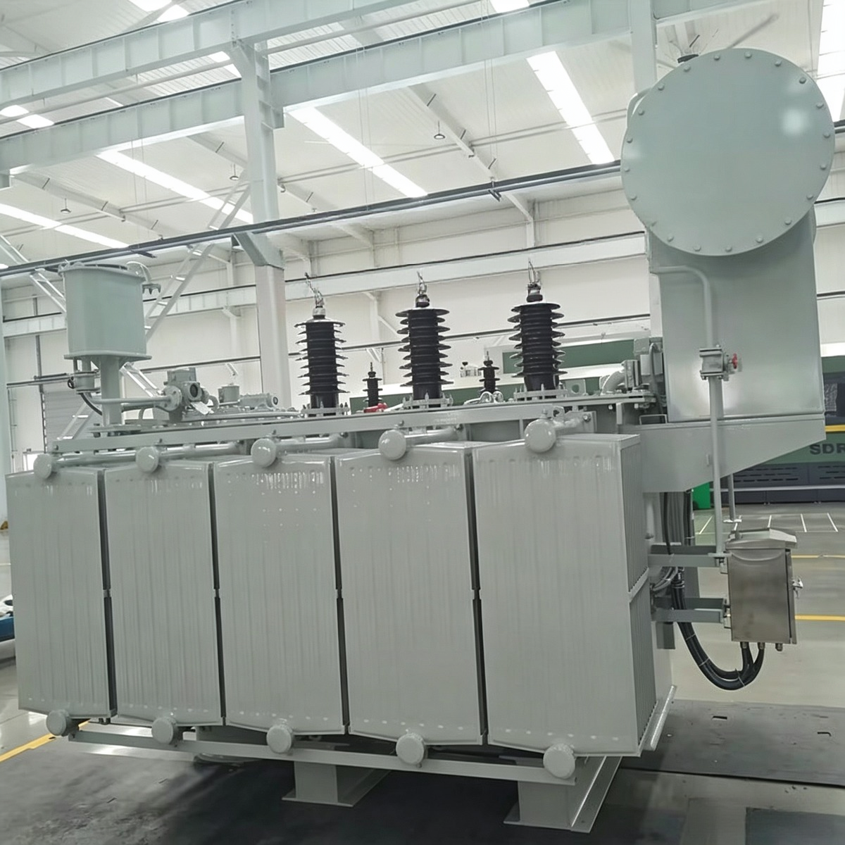 Industrial power transformer