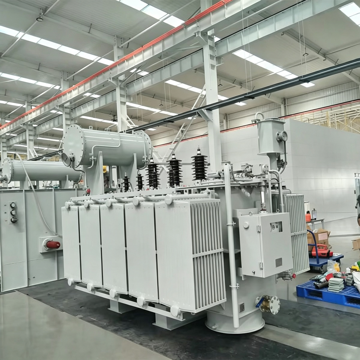 Industrial power transformer