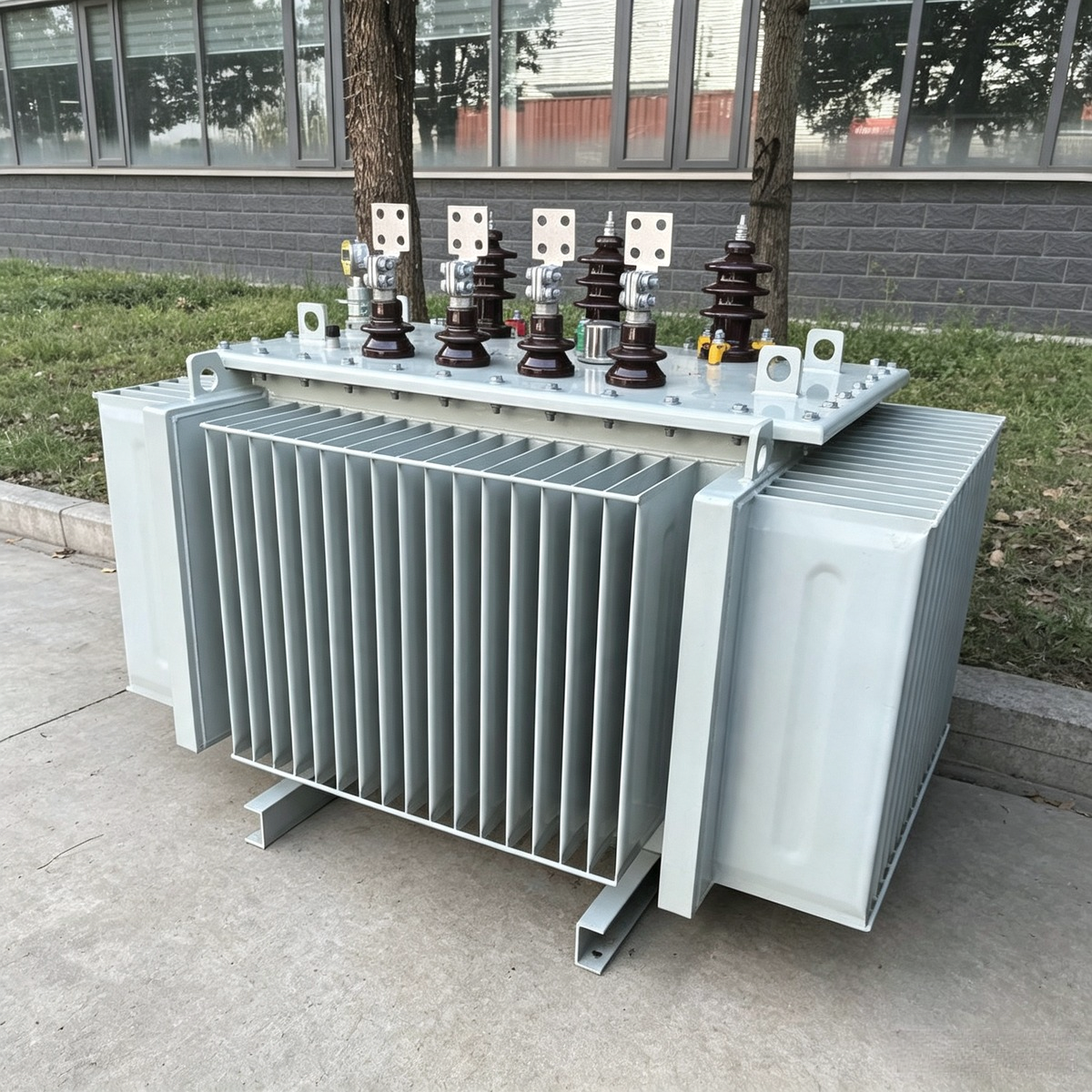 Industrial power transformer