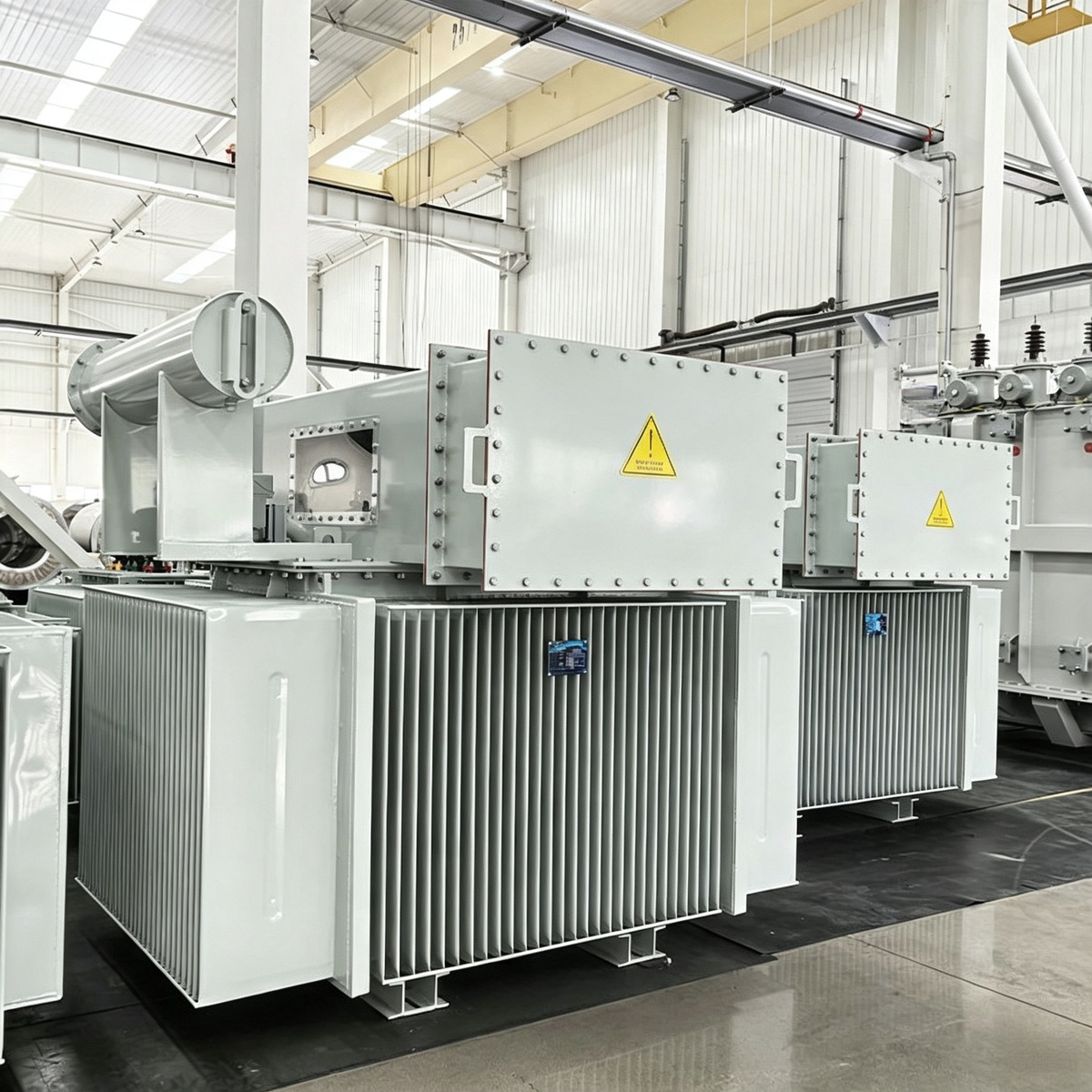 Industrial power transformer