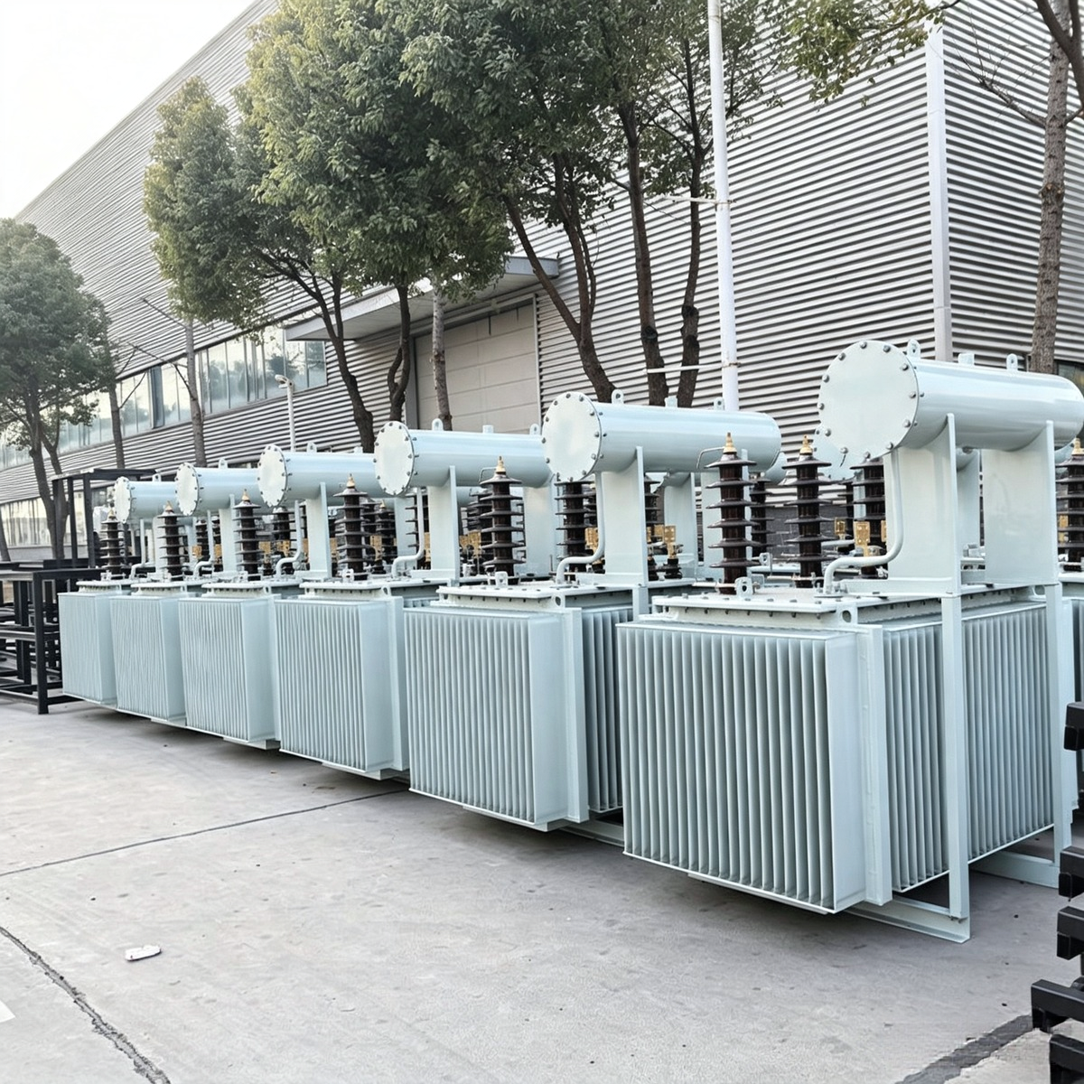 Industrial power transformer