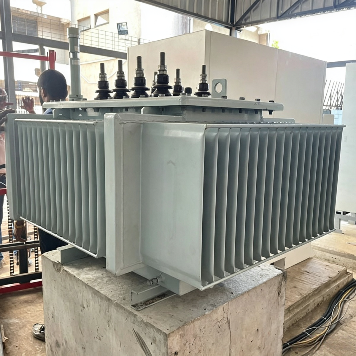 Industrial power transformer