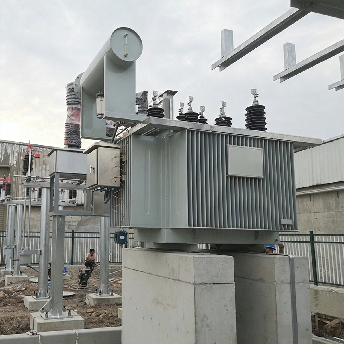 Industrial power transformer