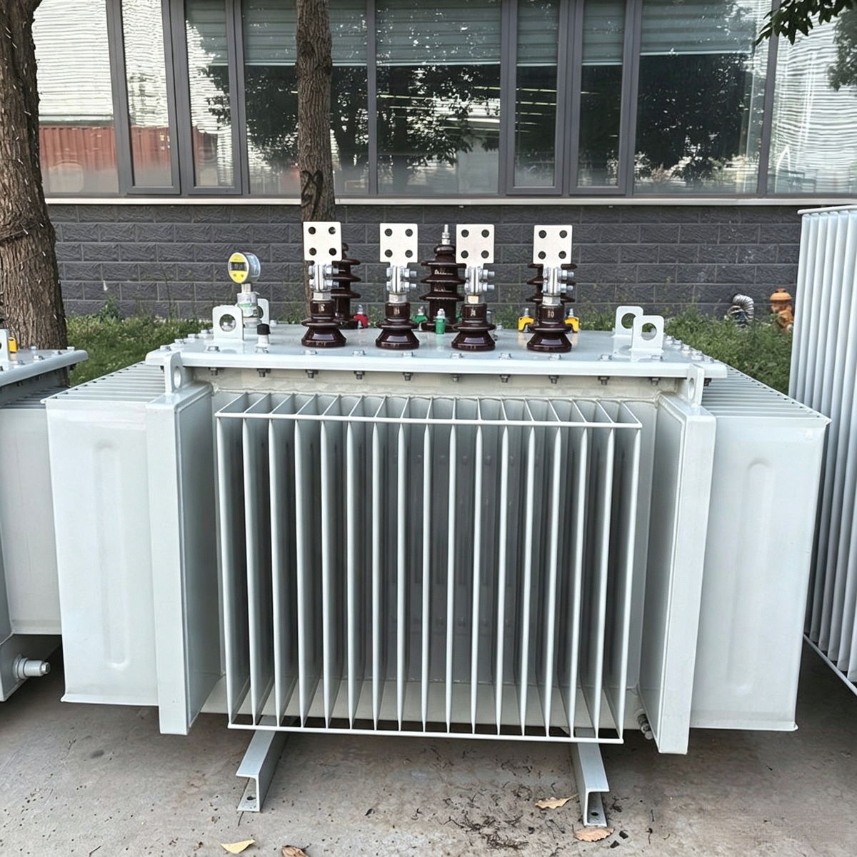 Industrial power transformer