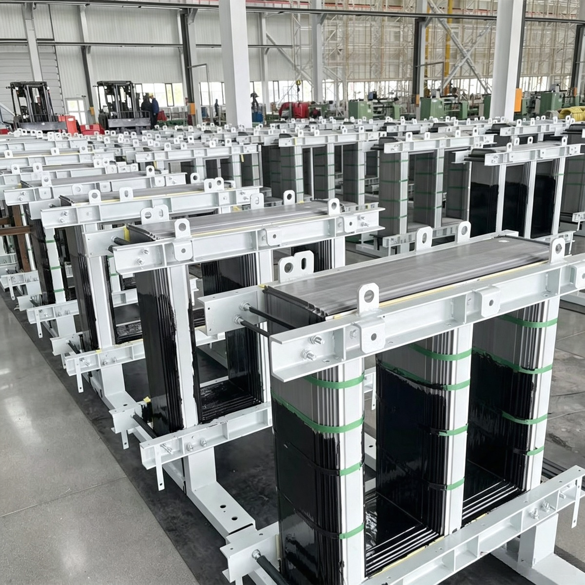 Industrial power transformer