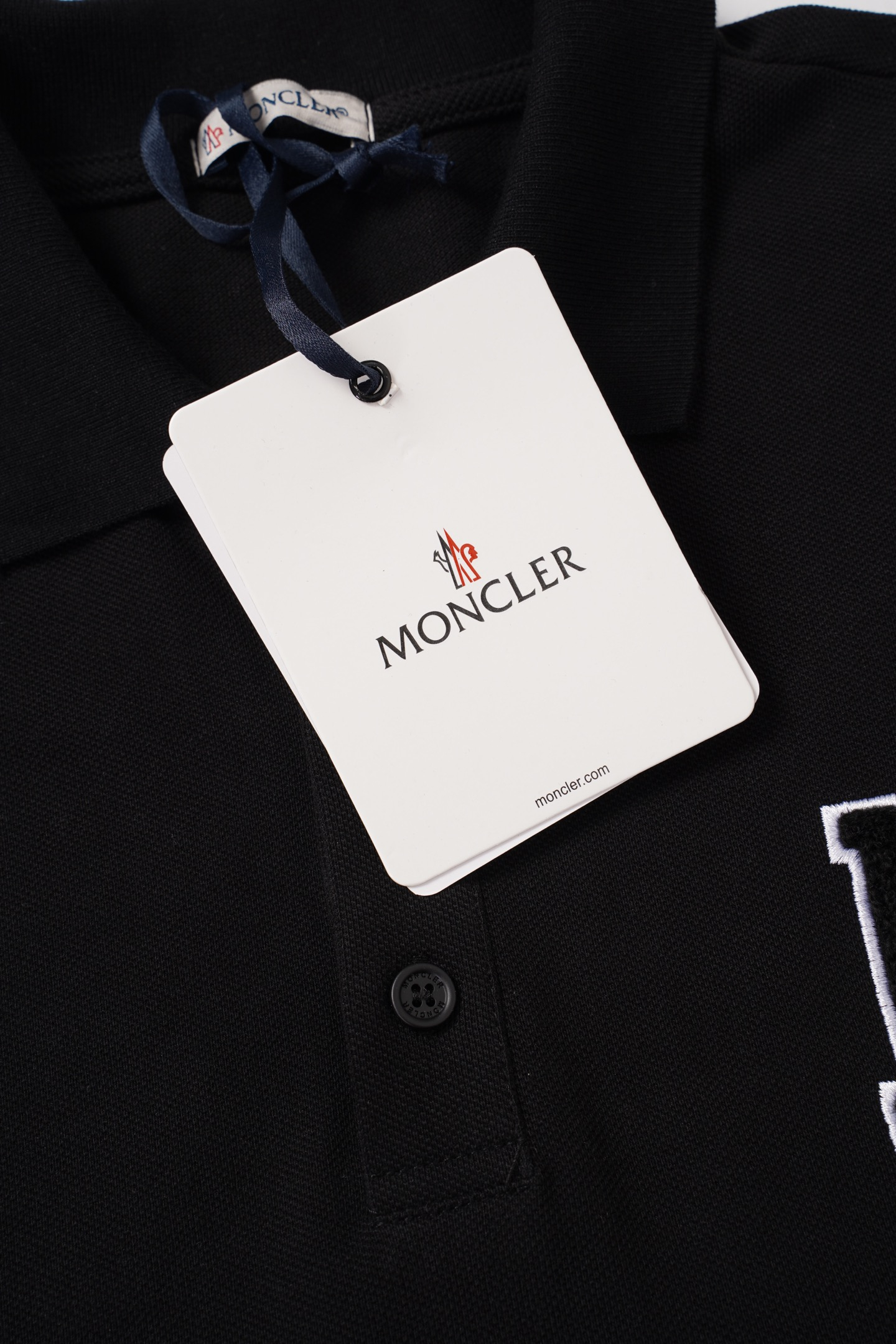 【MONCLER】半袖ポロシャツ