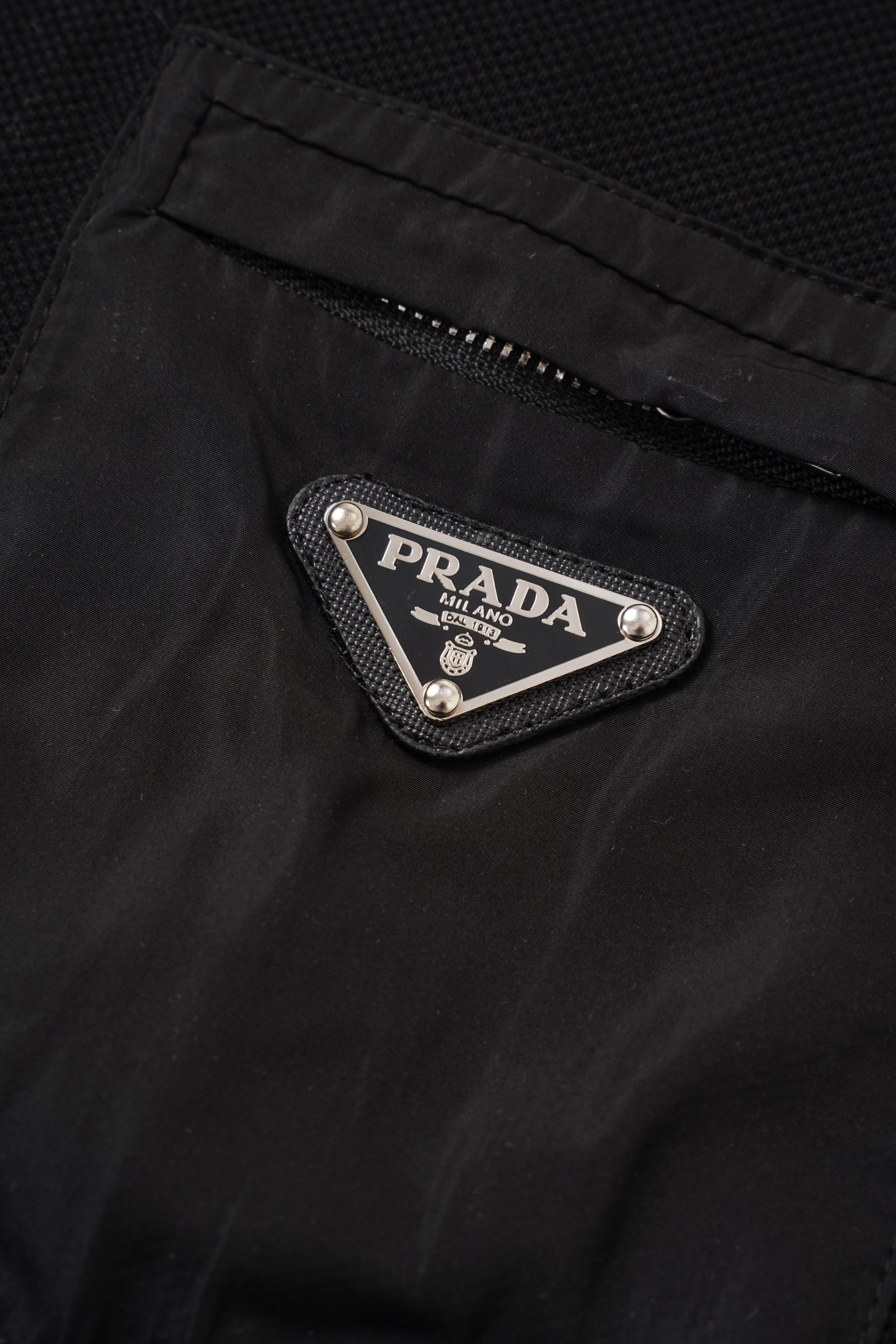 【PRADA】半袖ポロシャツ