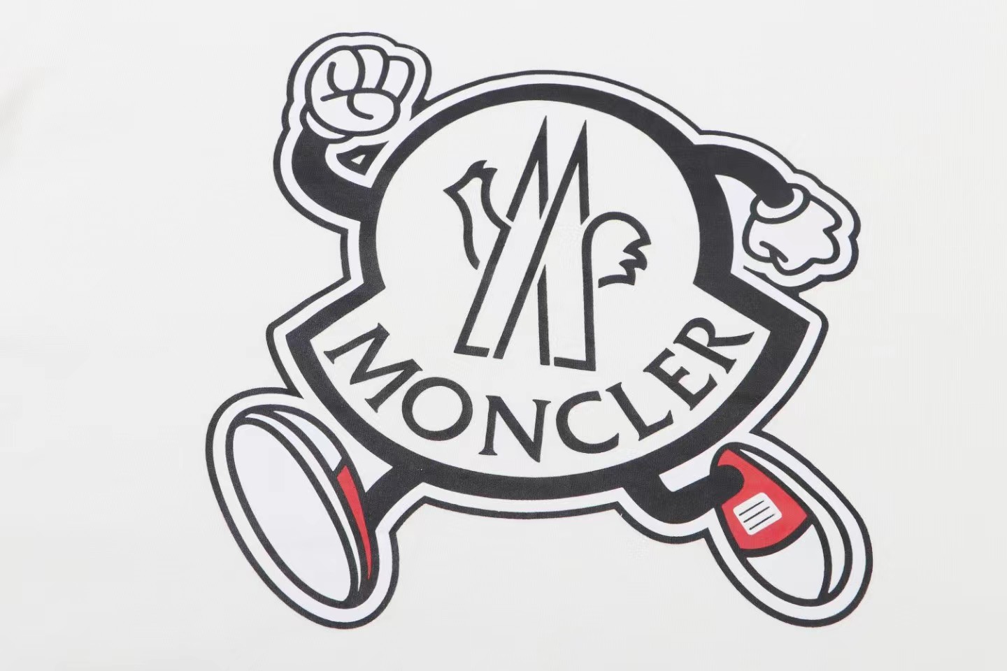 【Moncler 】（モンクレール）男女兼用、ご好評に付き再入荷！