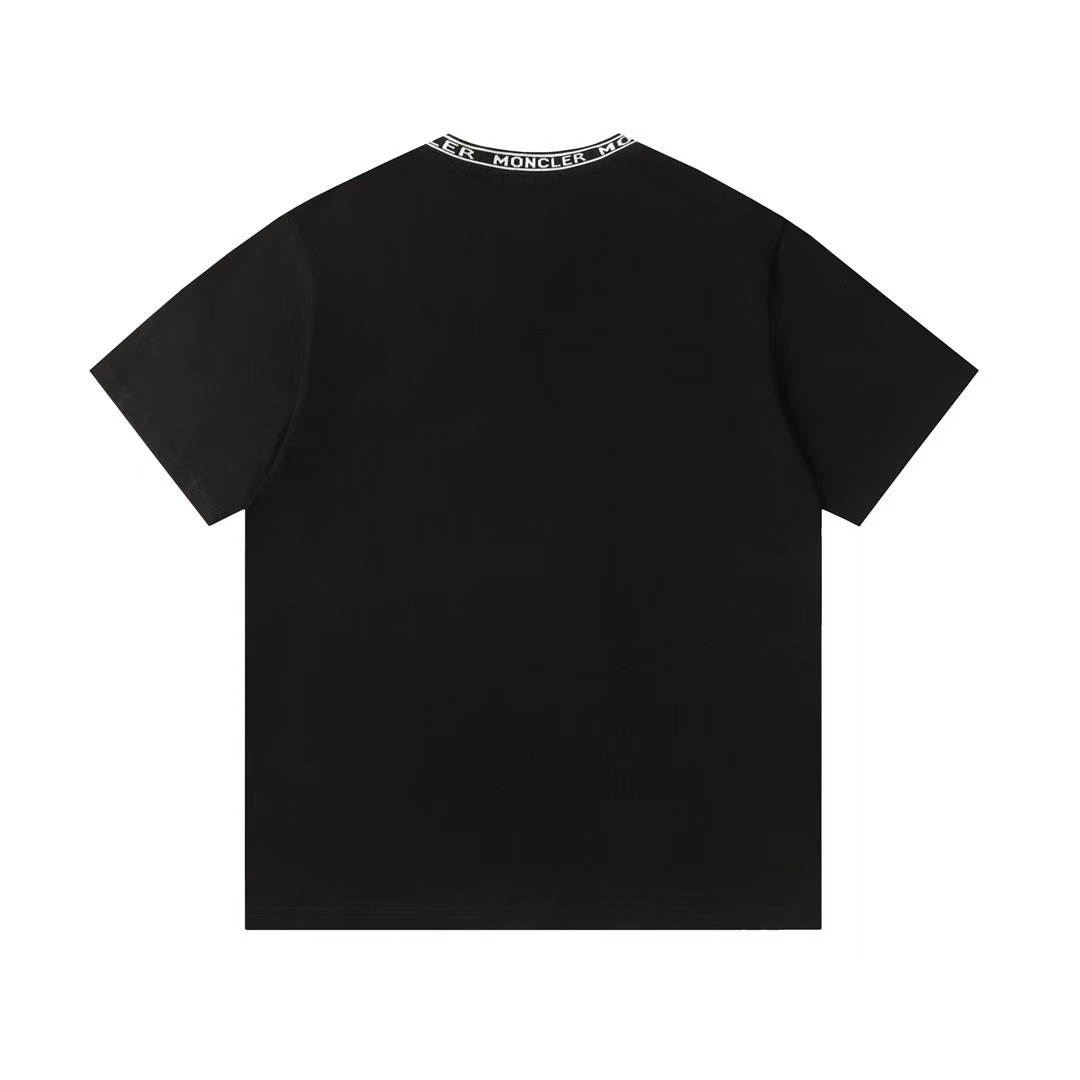 【Moncler 】（モンクレール）男女兼用、ご好評に付き再入荷！