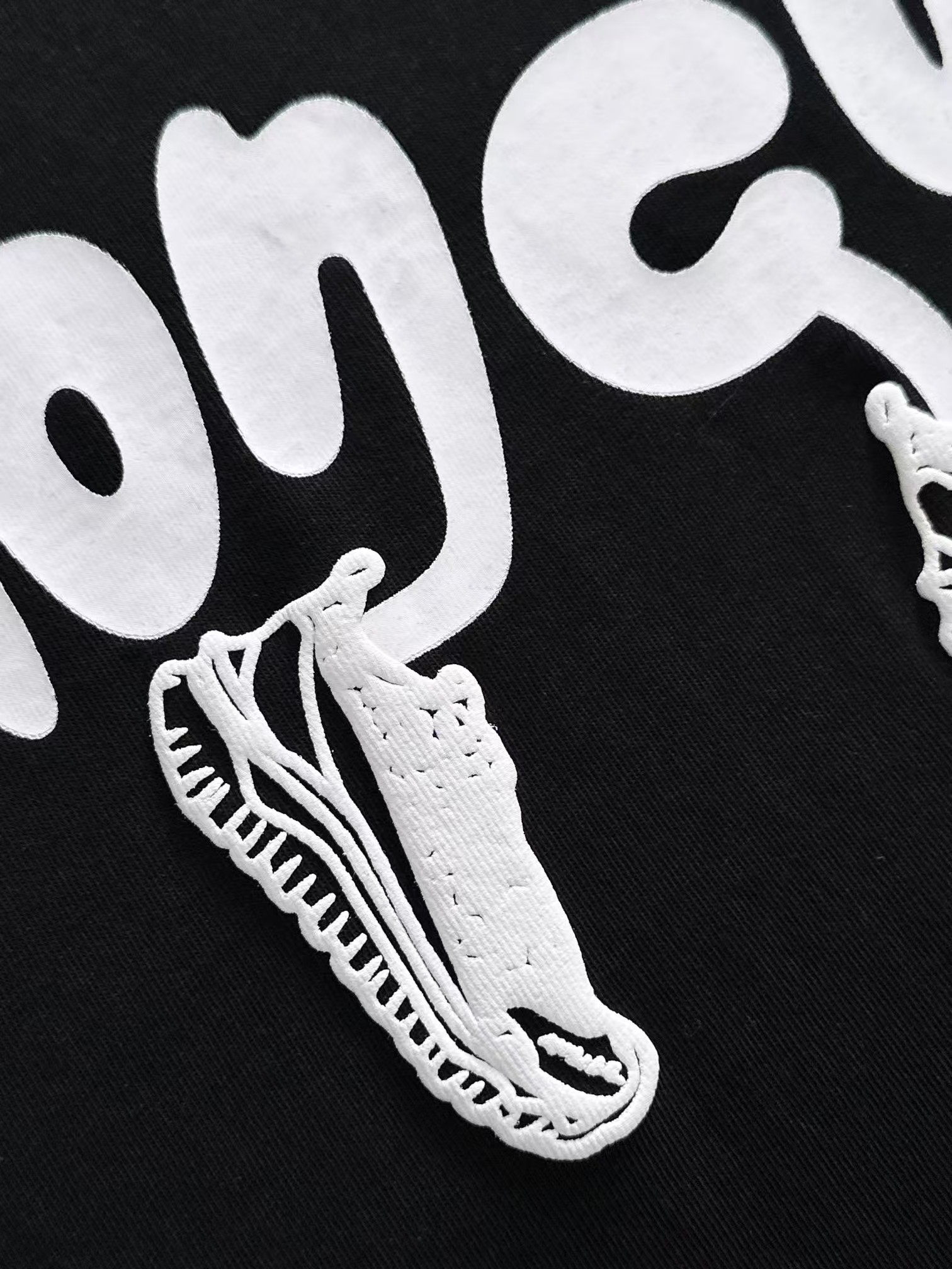 【Moncler 】（モンクレール）男女兼用、ご好評に付き再入荷！