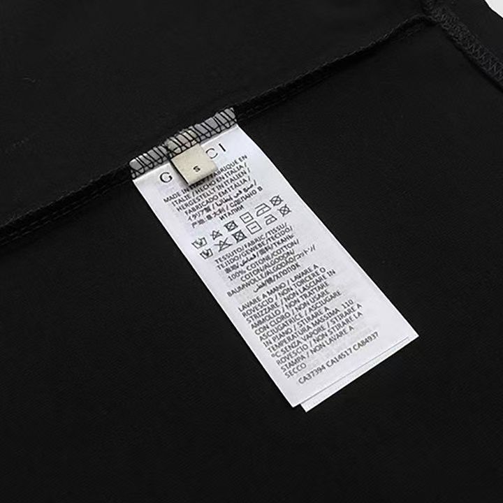 【Gucci 】（グッチ）Tシャツ 男女兼用、ご好評に付き再入荷！