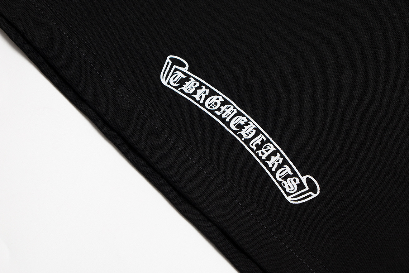 【CHROME HEARTS】（クロムハーツ）半袖Tシャツ、ご好評に付き再入荷！