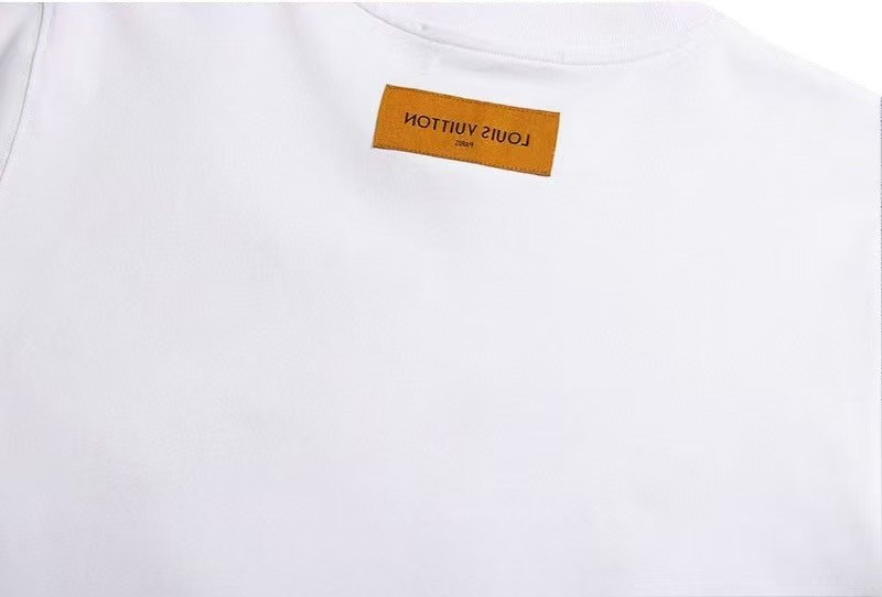 【LOUIS VUITTON旗艦店】ルイヴィトン 半袖Tシャツ ご好評に付き再入荷！