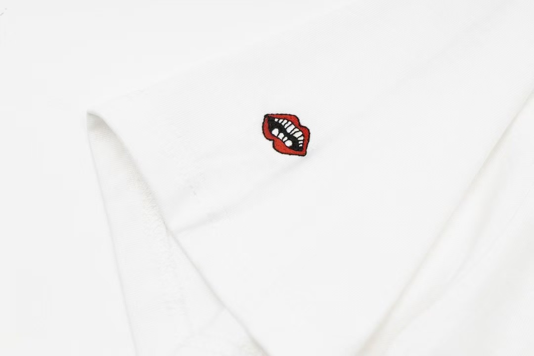 【CHROME HEARTS】半袖 T シャツ