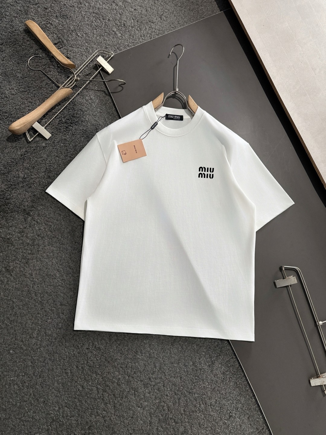 【MIU MIU】半袖 T シャツ