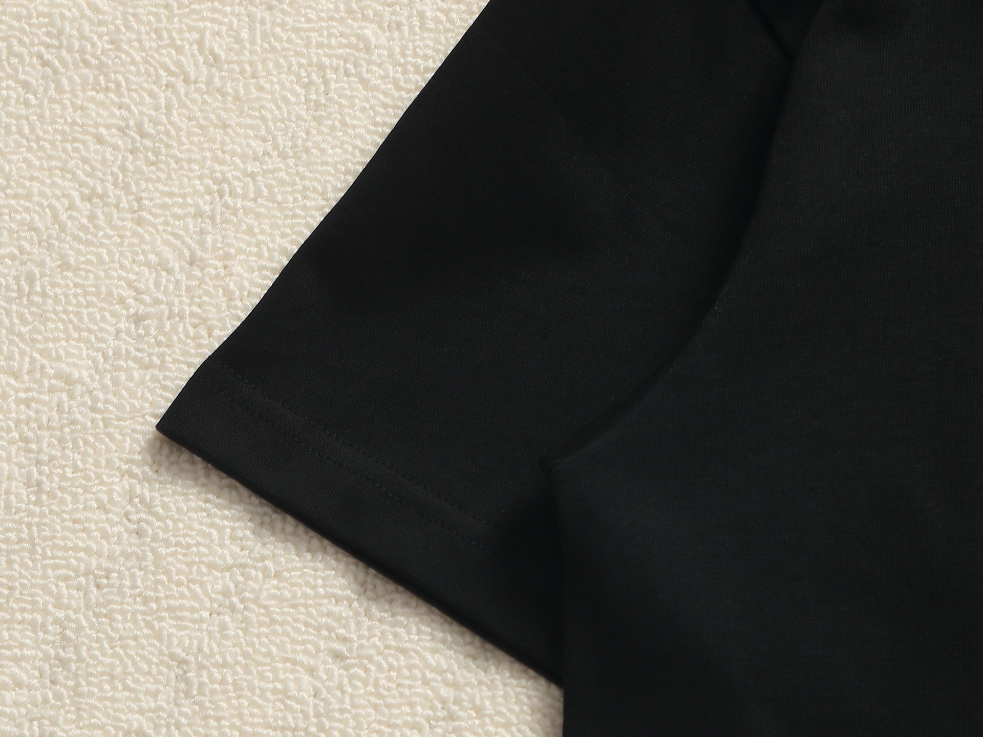 【LOUIS VUITTON】半袖 T シャツ