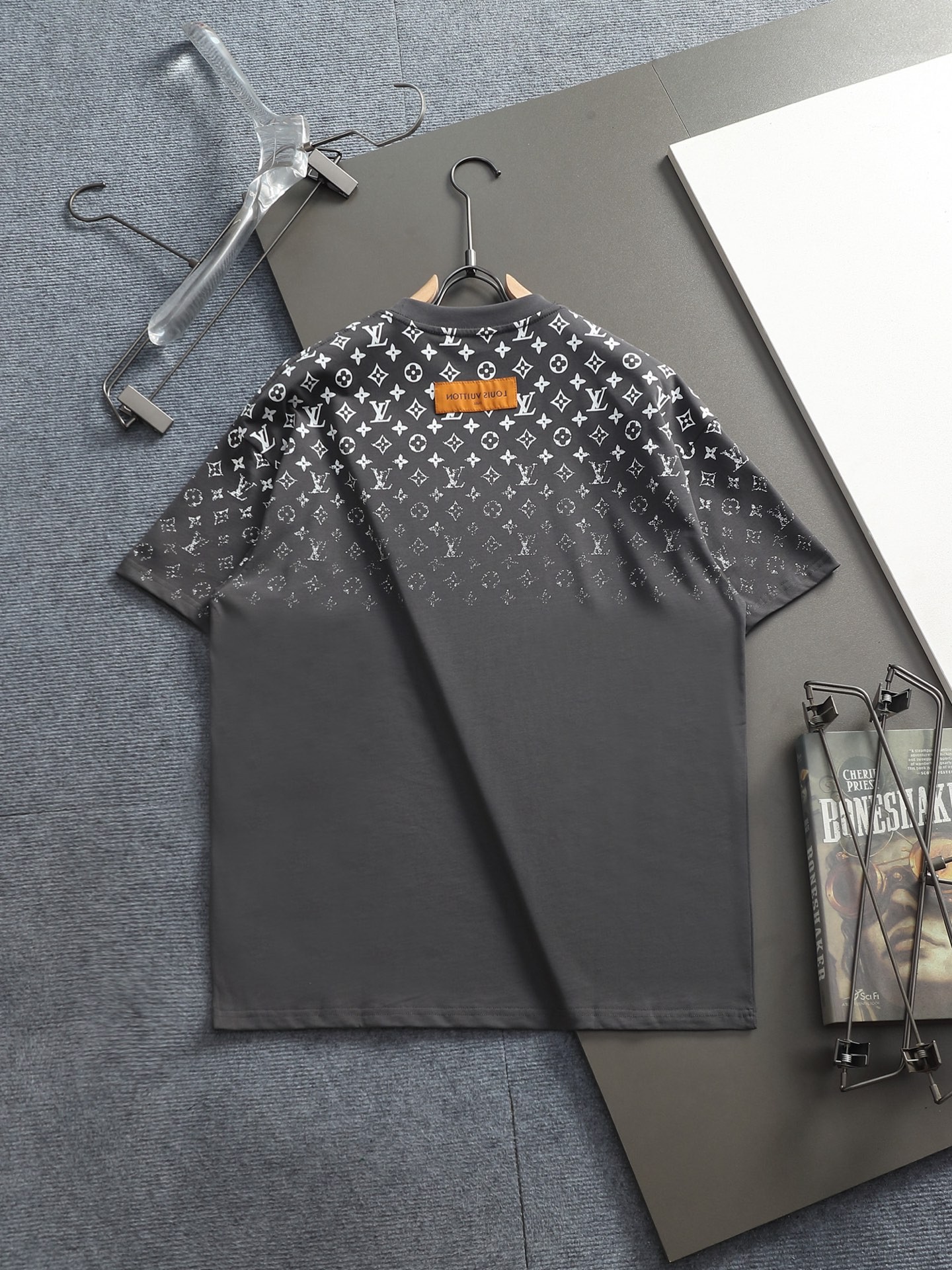 【LOUIS VUITTON】半袖 T シャツ