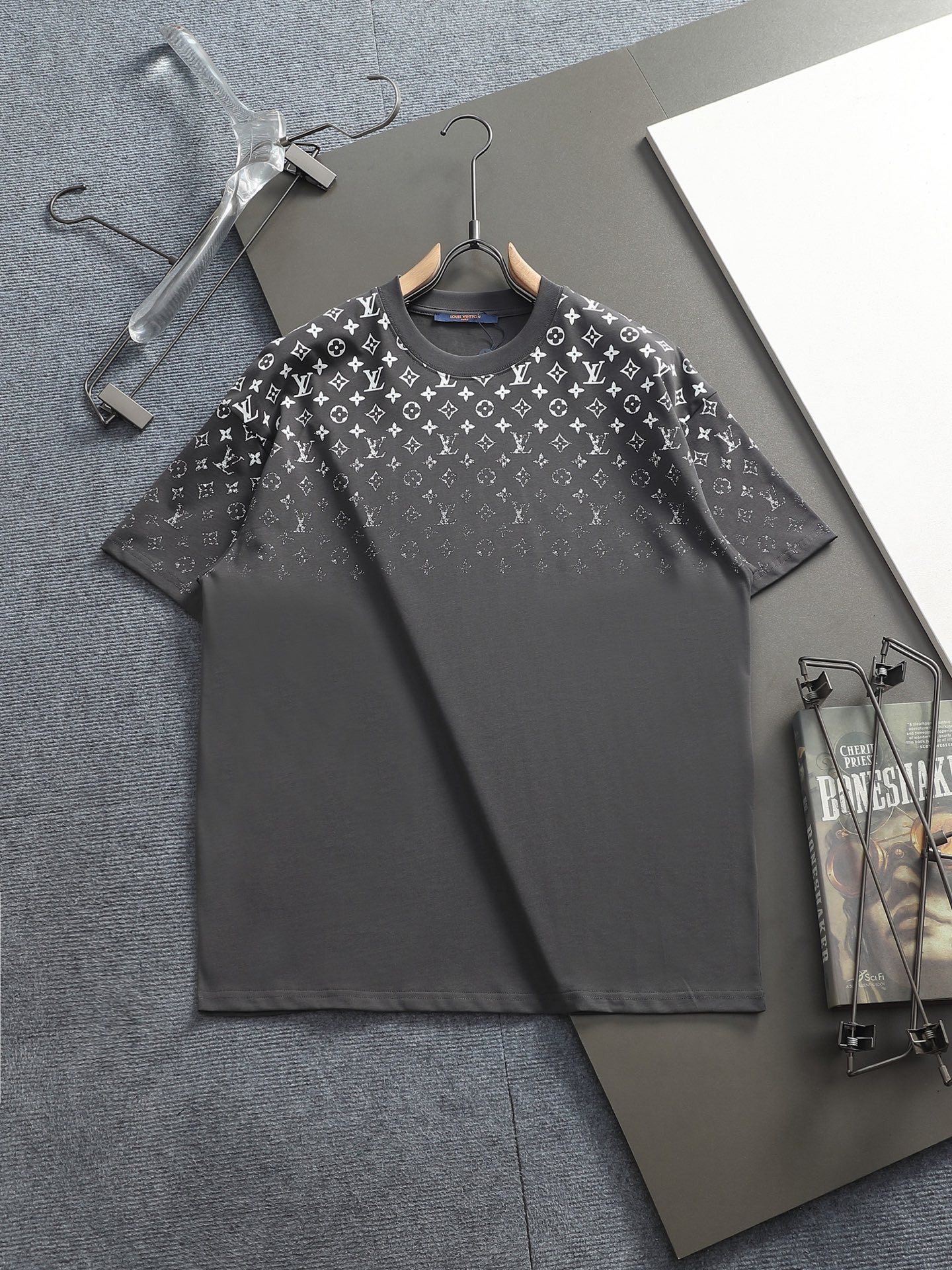 【LOUIS VUITTON】半袖 T シャツ