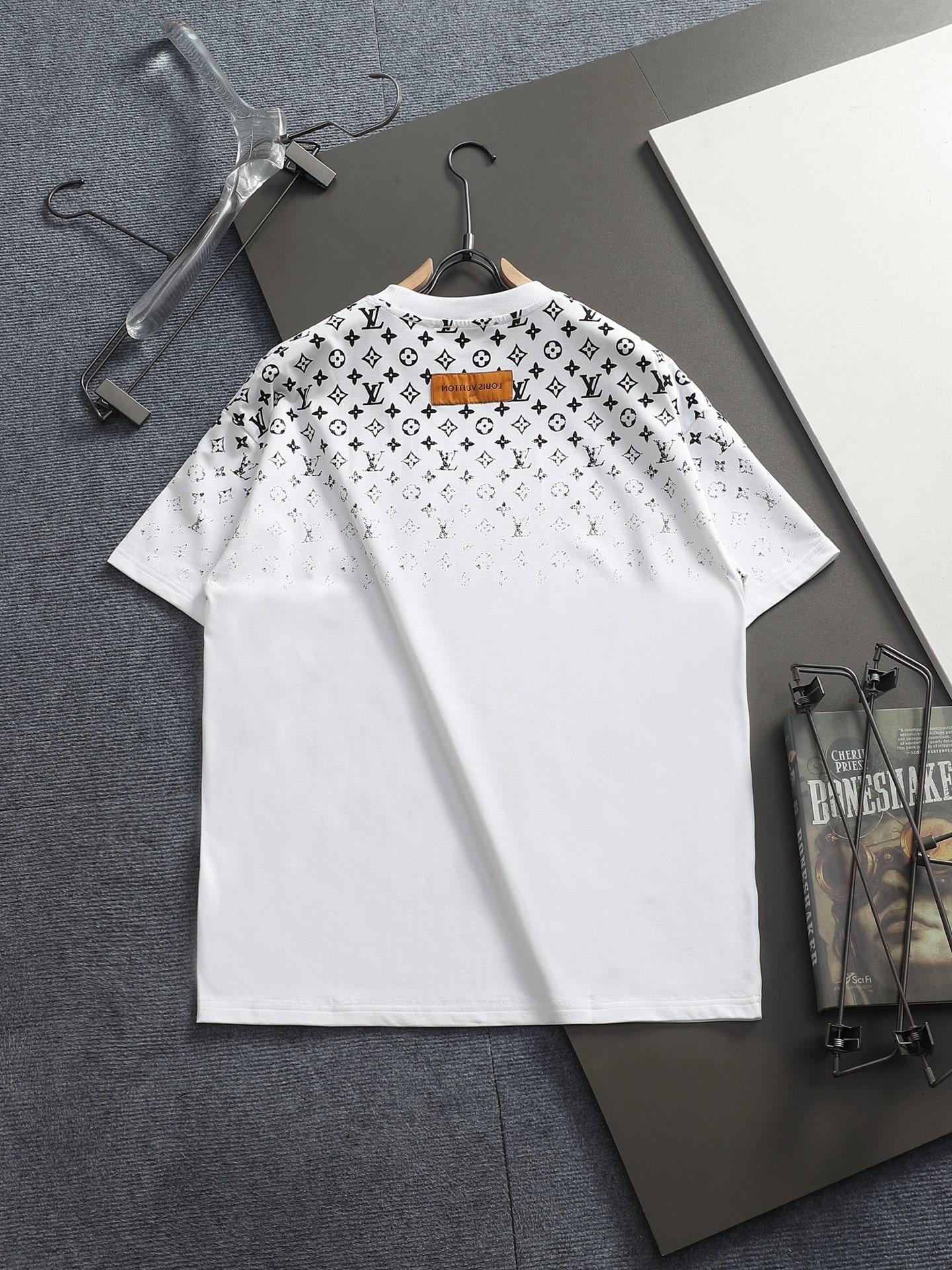 【LOUIS VUITTON】半袖 T シャツ