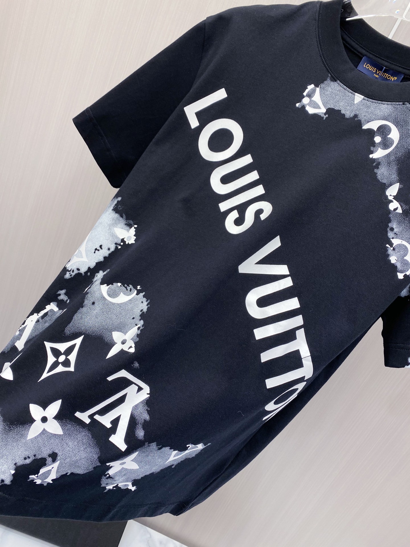 【LOUIS VUITTON】半袖 T シャツ