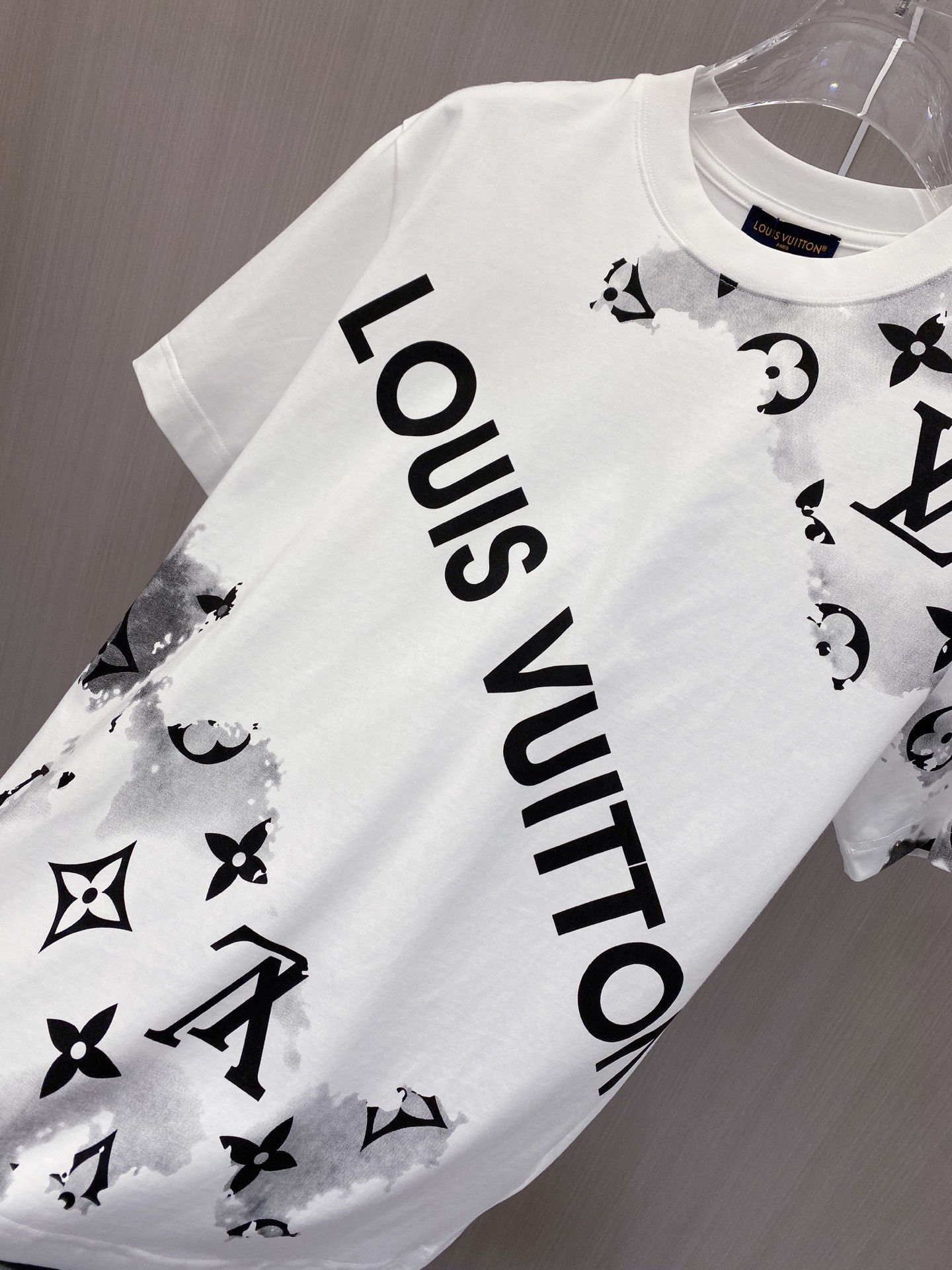 【LOUIS VUITTON】半袖 T シャツ