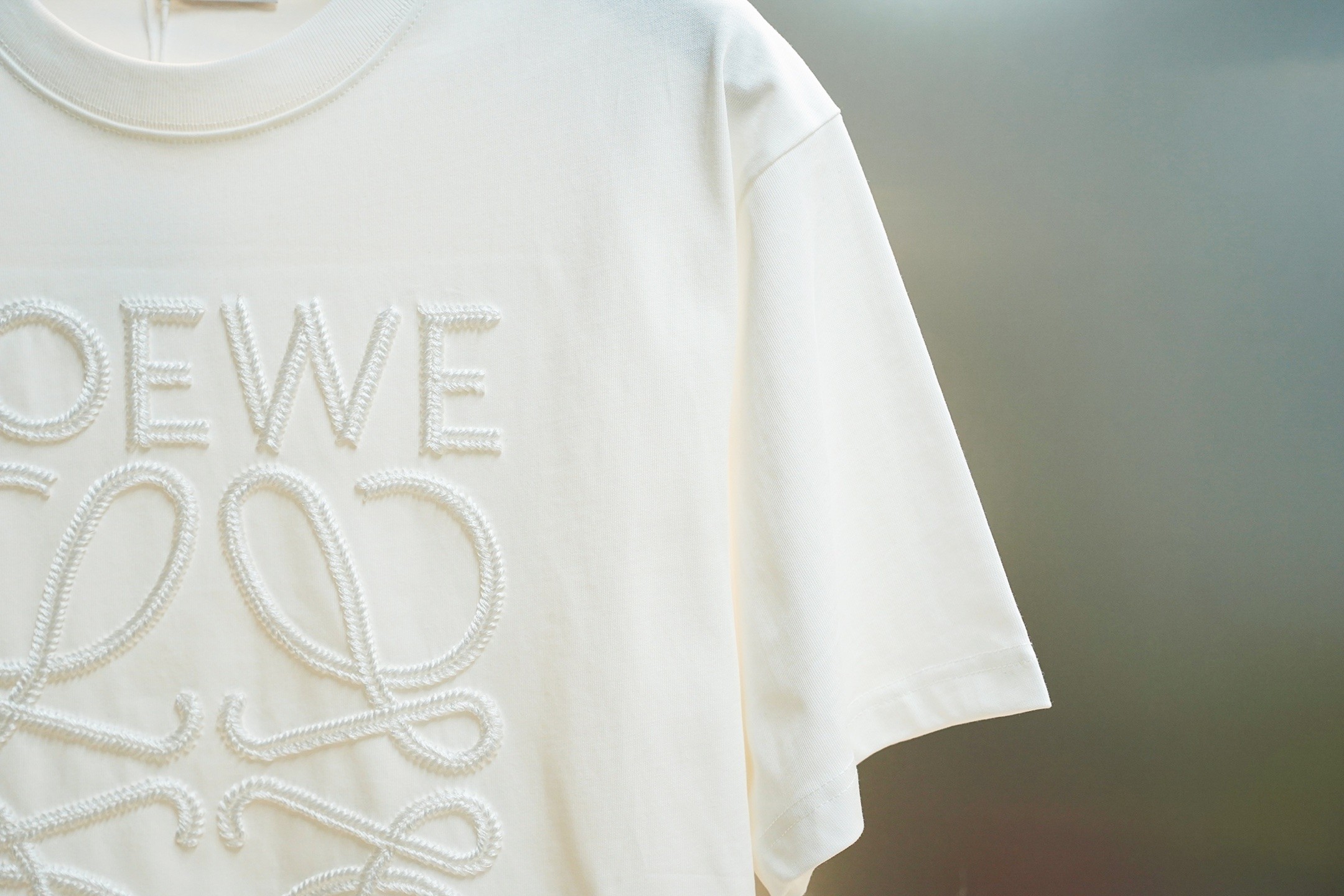 【LOEWE】半袖 T シャツ