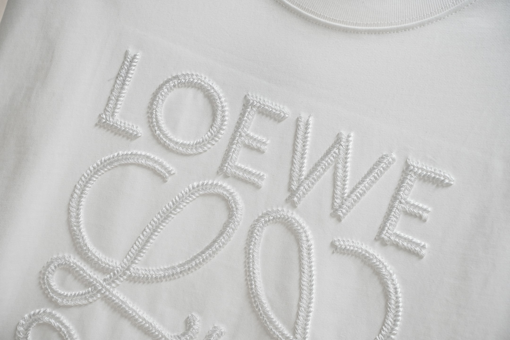 【LOEWE】半袖 T シャツ