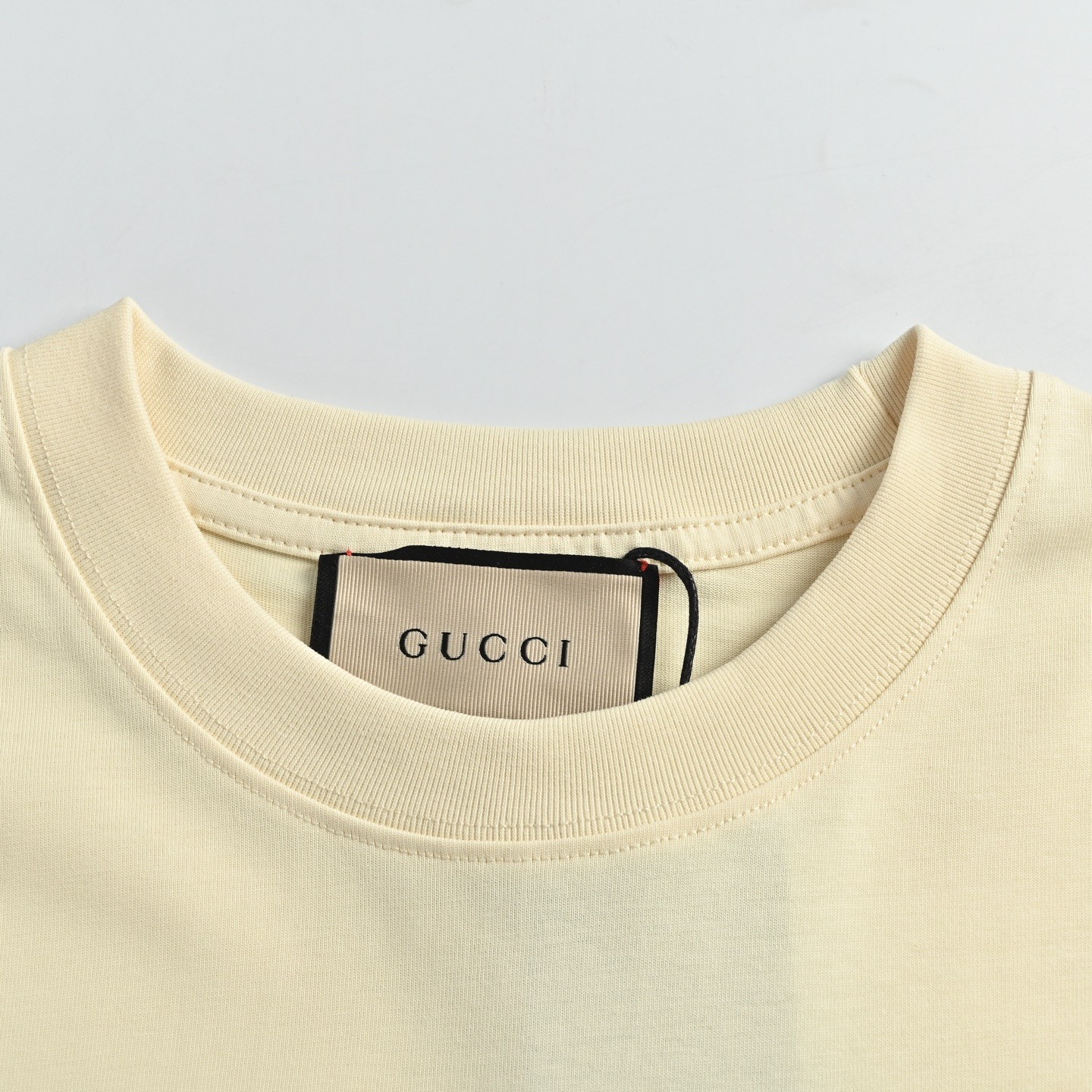 【GUCCI】半袖 T シャツ