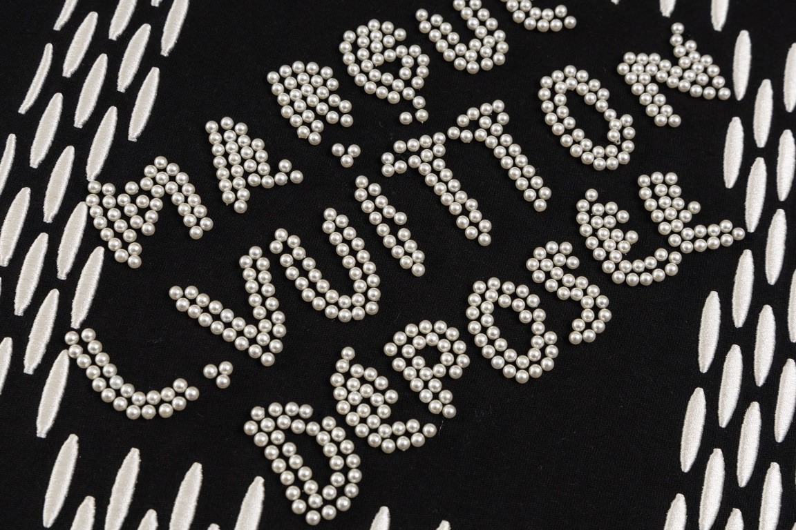 【LOUIS VUITTON】半袖 T シャツ