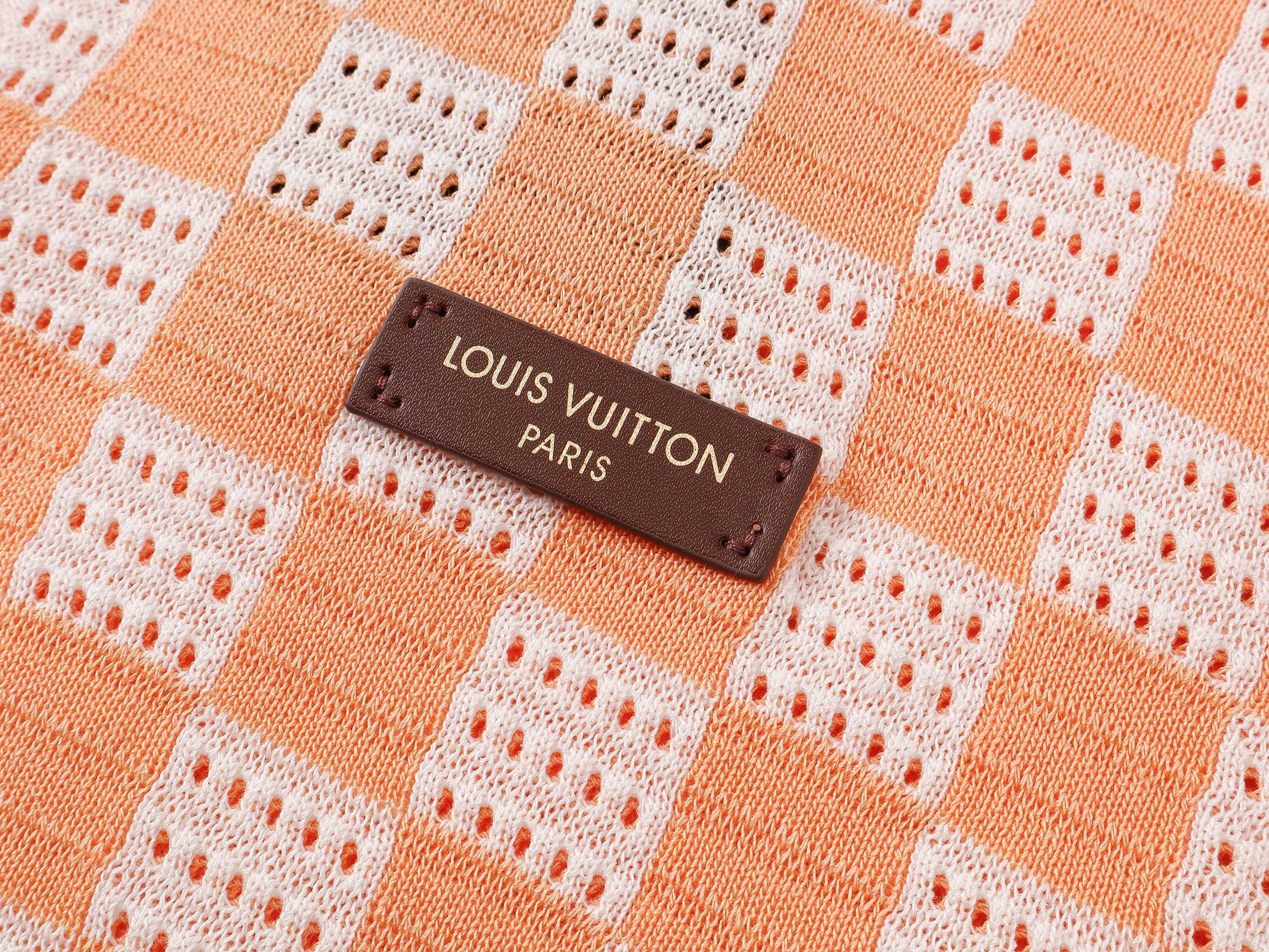 【LOUIS VUITTON】ニット半袖 T シャツ