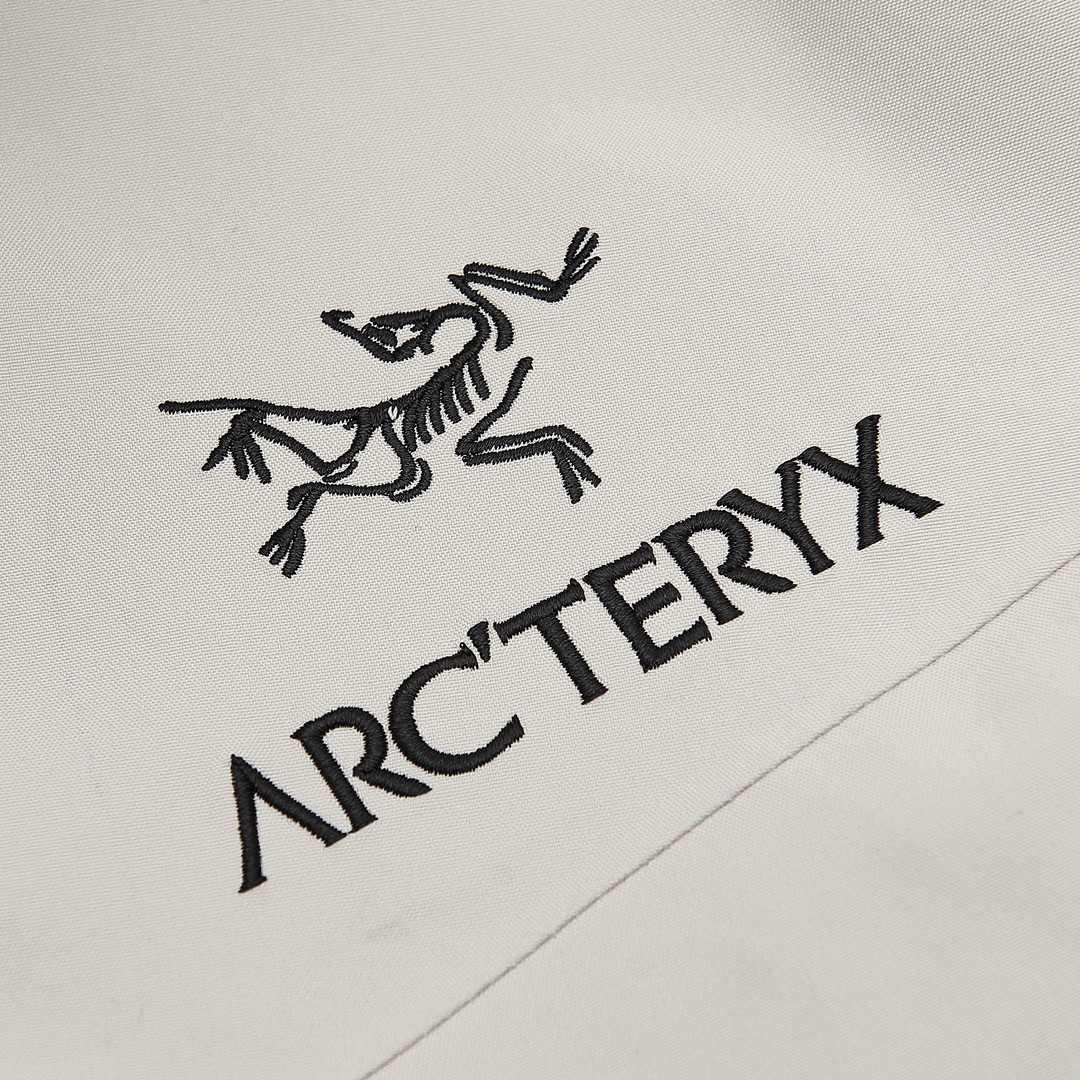 【ARC'TERYX】Aha SV6 ジャケット