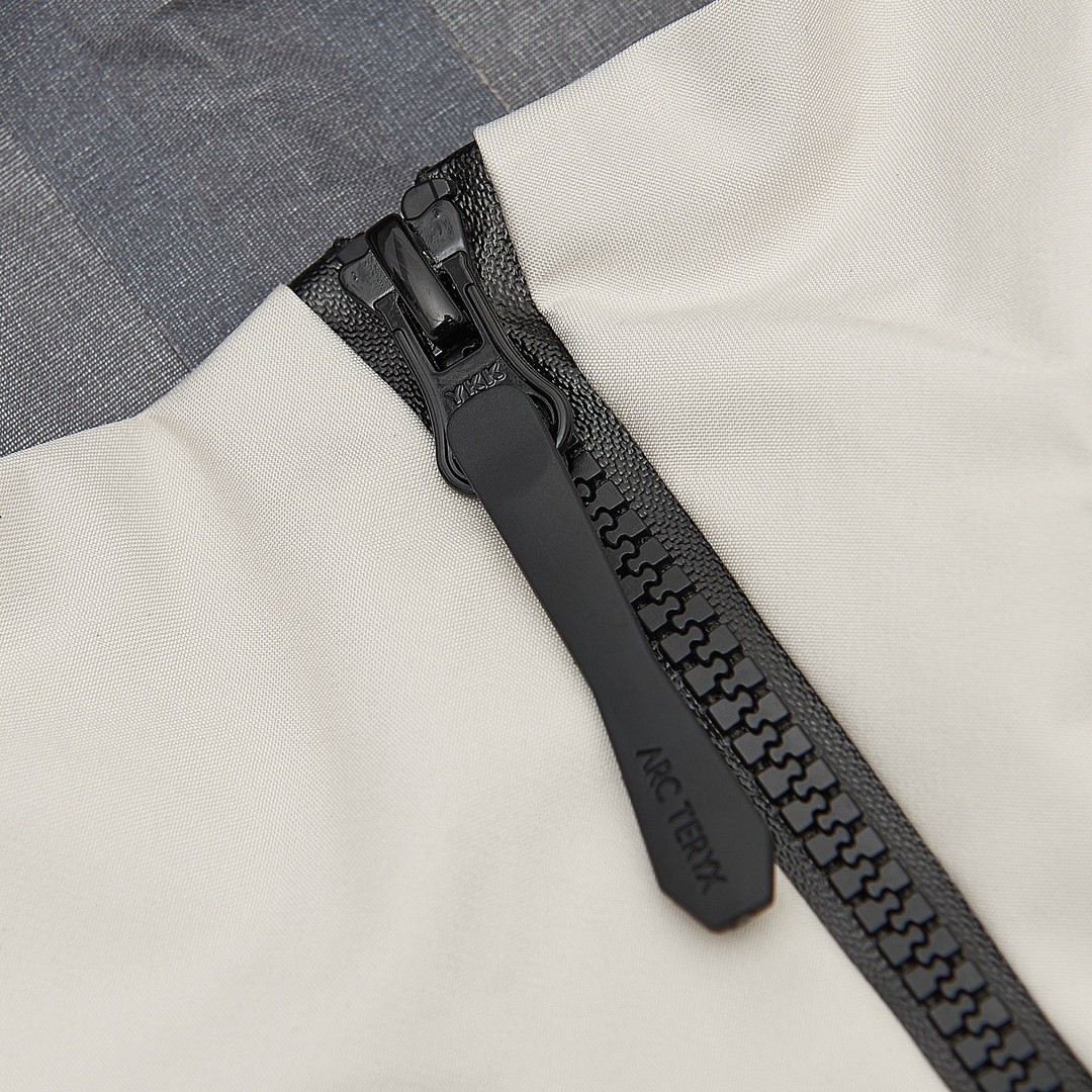 【ARC'TERYX】Aha SV6 ジャケット