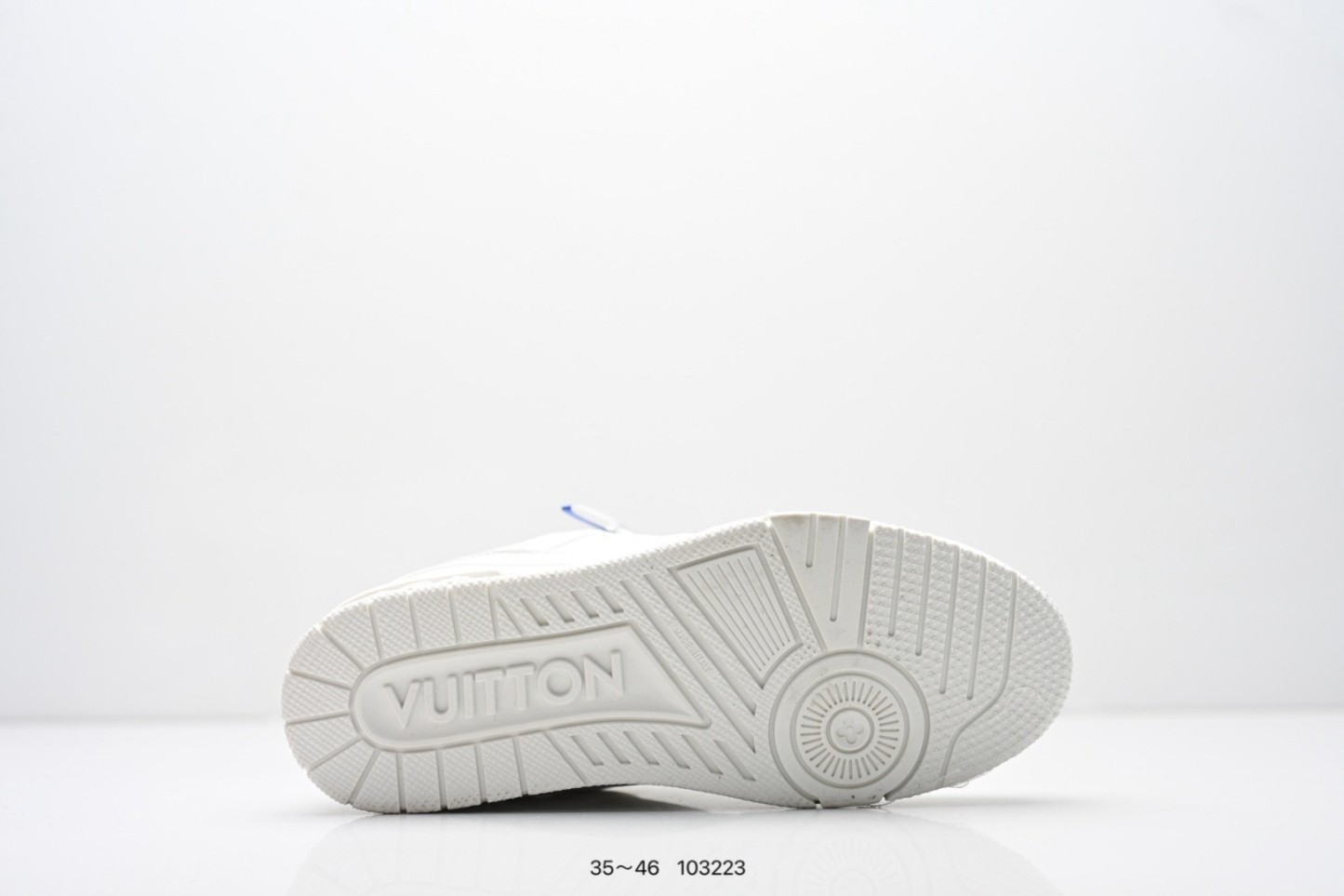 LOUIS VUITTON ルイヴィトン LV TRAINER スニーカー