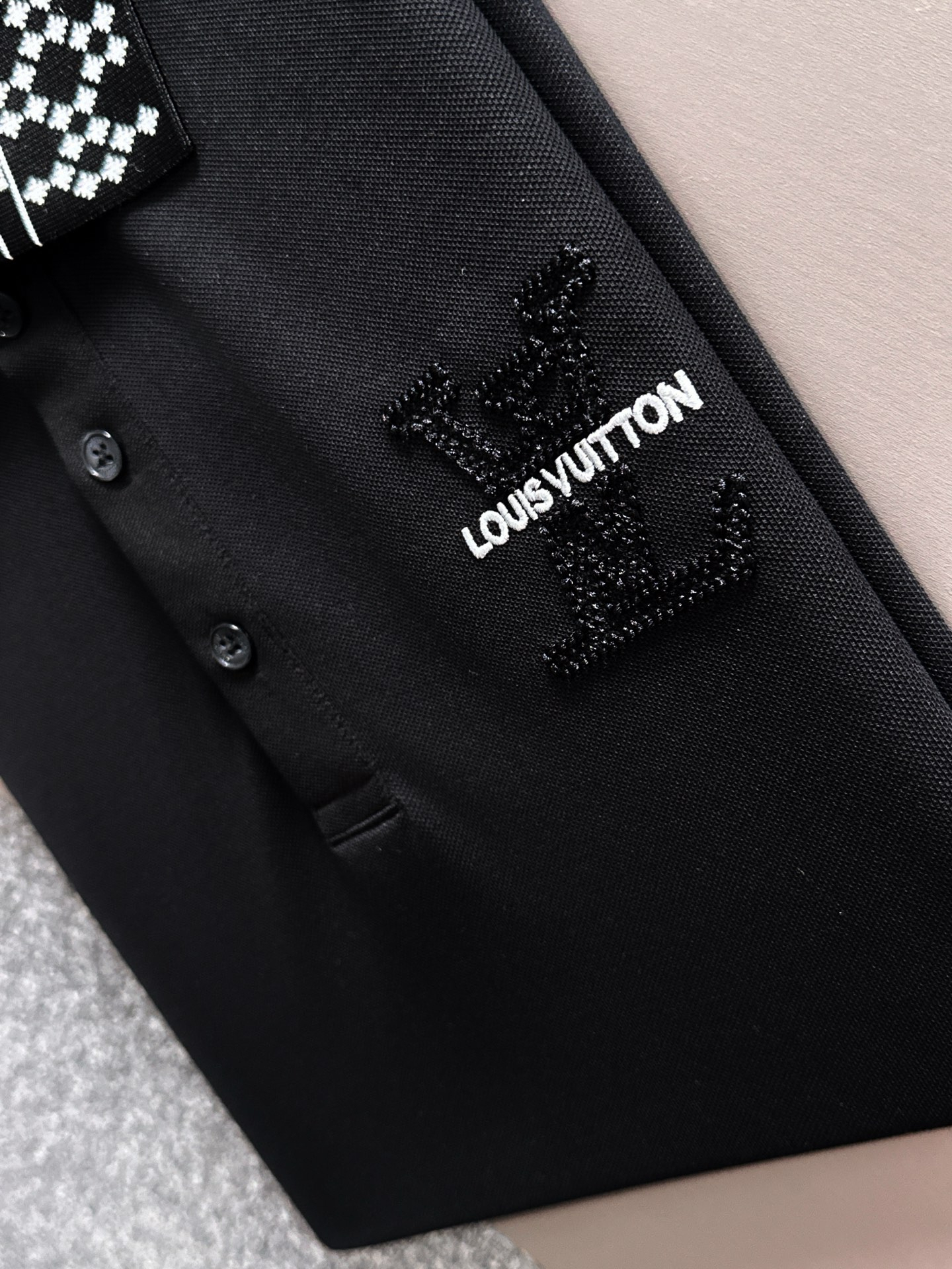 【LOUIS VUITTON】半袖ポロシャツ