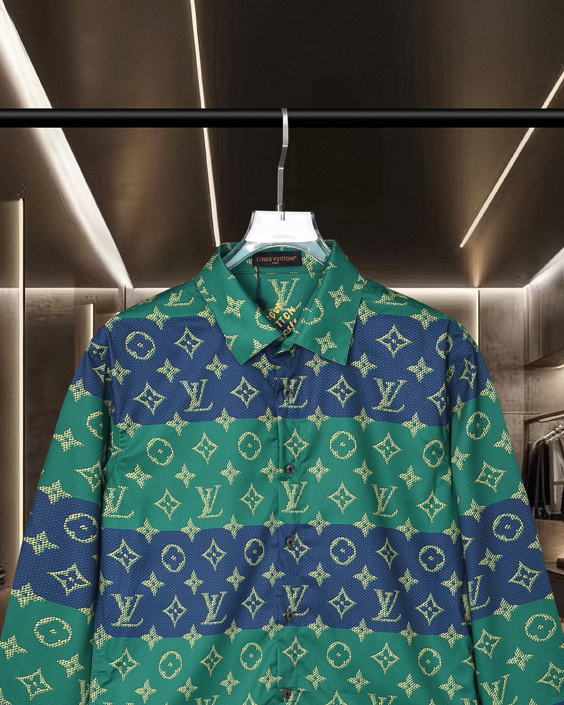 【LOUIS VUITTON】長袖シャツ