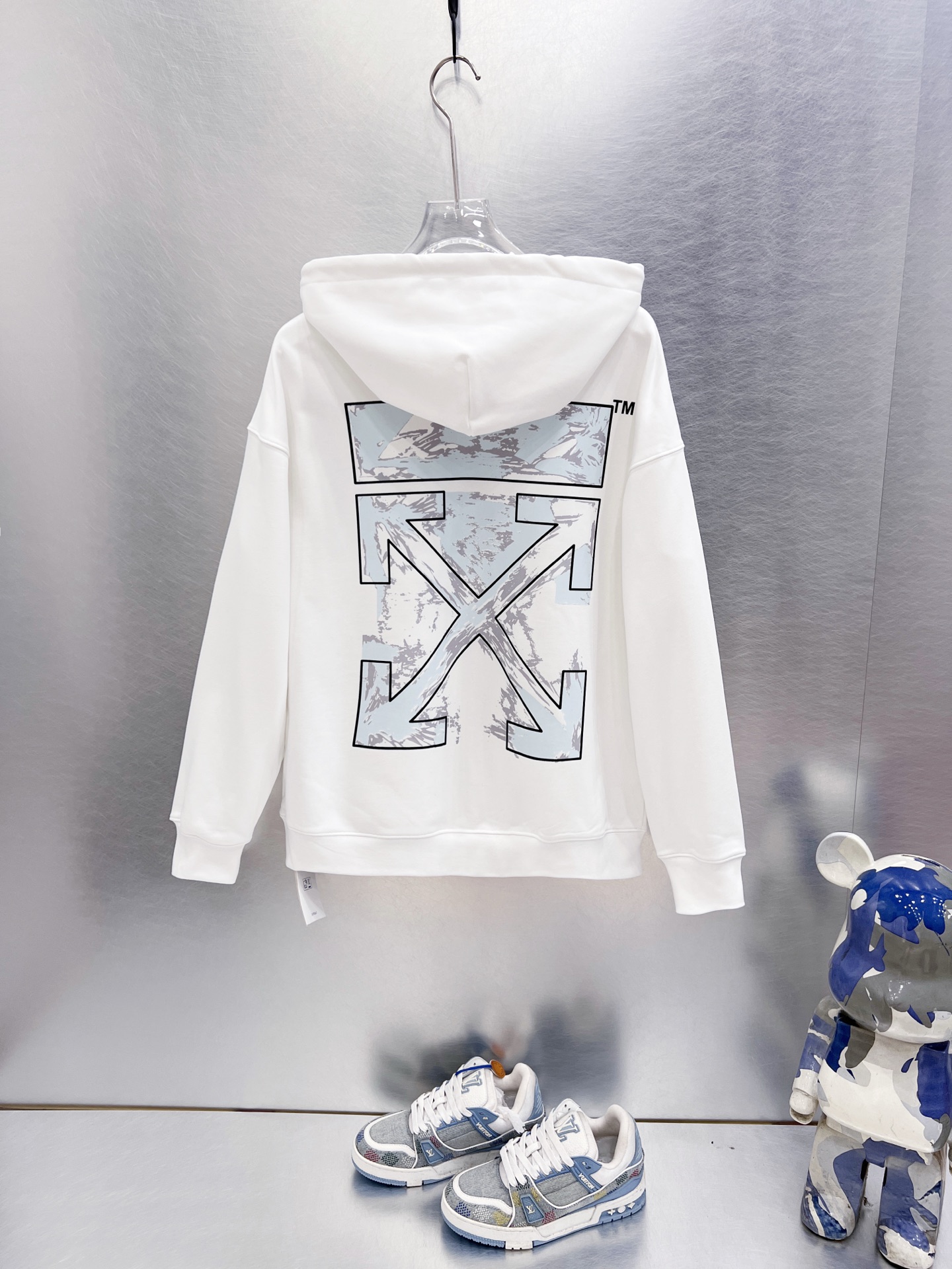 【OFF WHITE】 パーカー