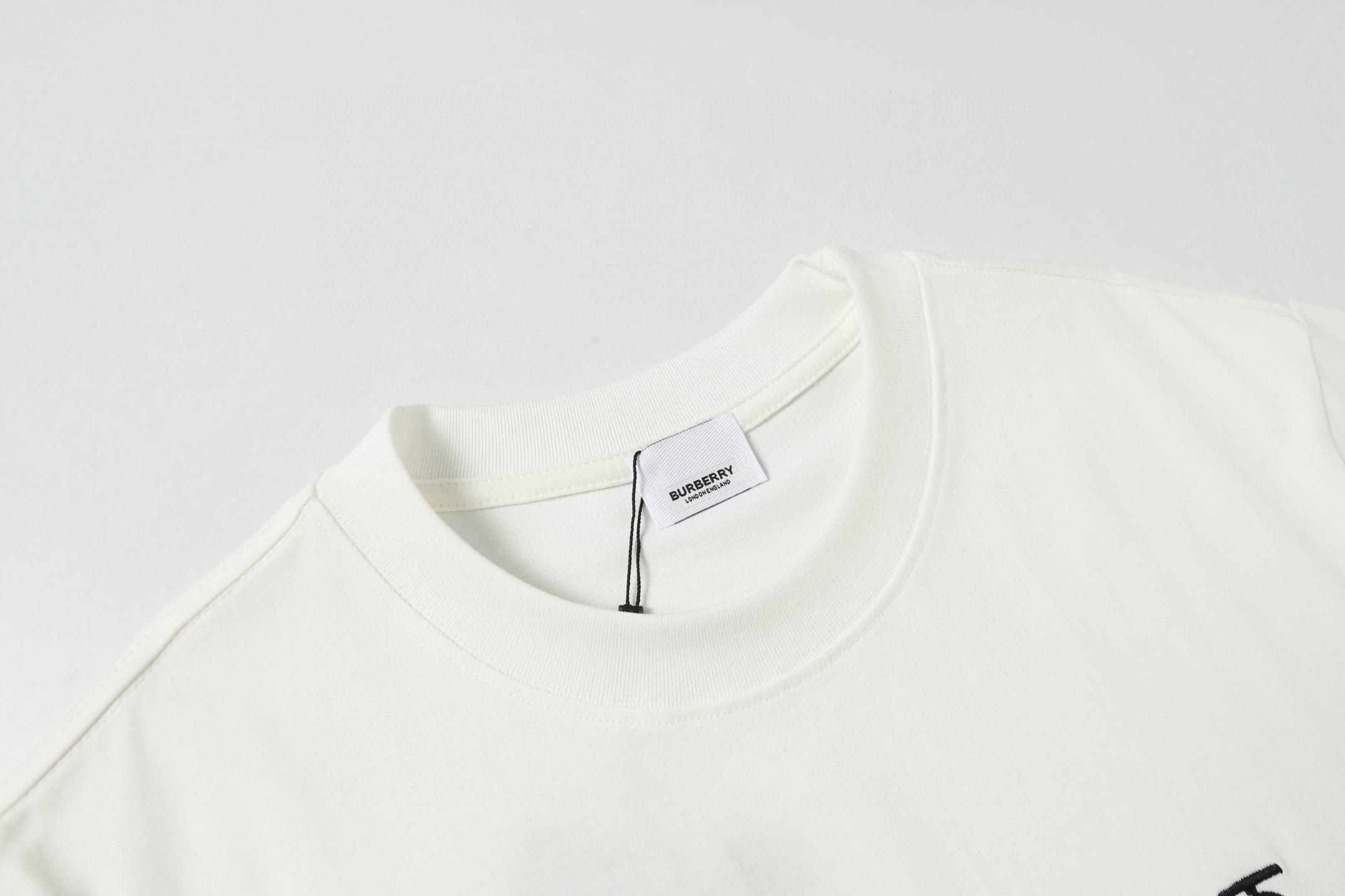 【BURBERRY】半袖 T シャツ
