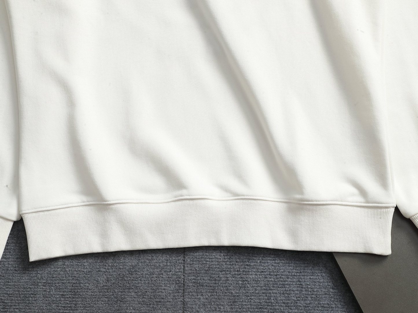 【LOUIS VUITTON】長袖 T シャツ