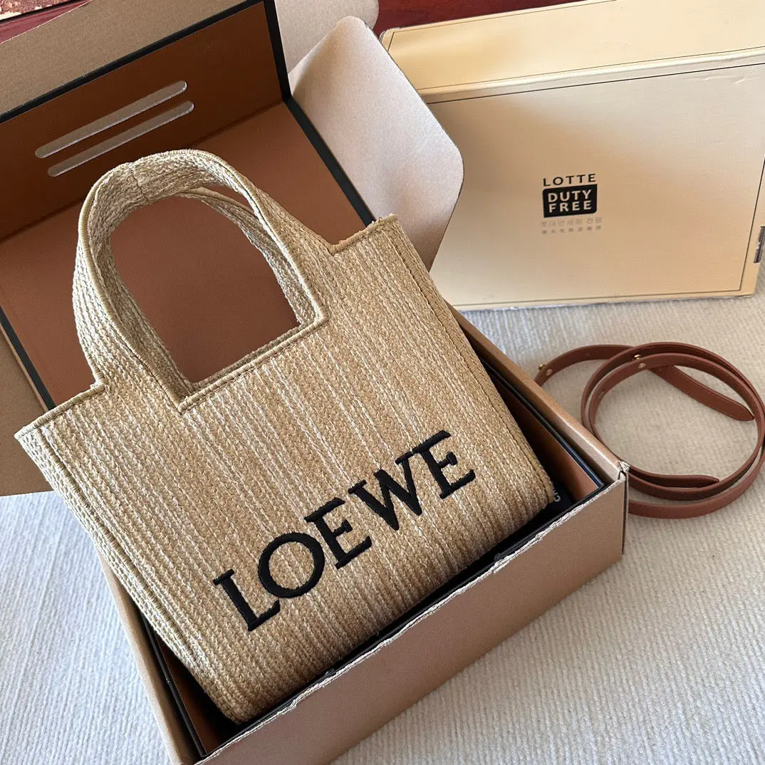 LOEWE わら織りバッグ 夏 海辺の第一選択 ハンドバッグ ビーチバッグ