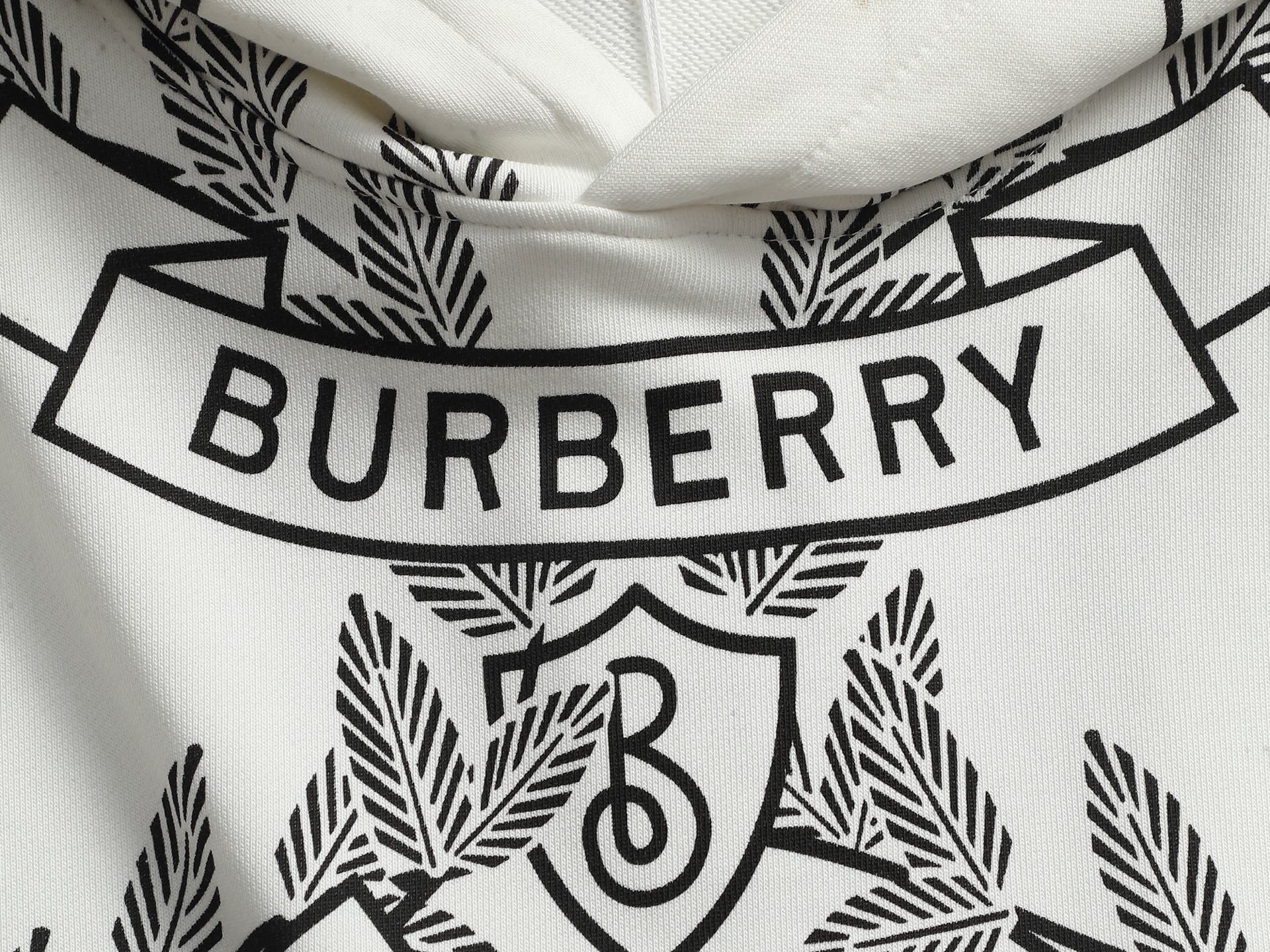 【BURBERRY】バーバリー パーカー