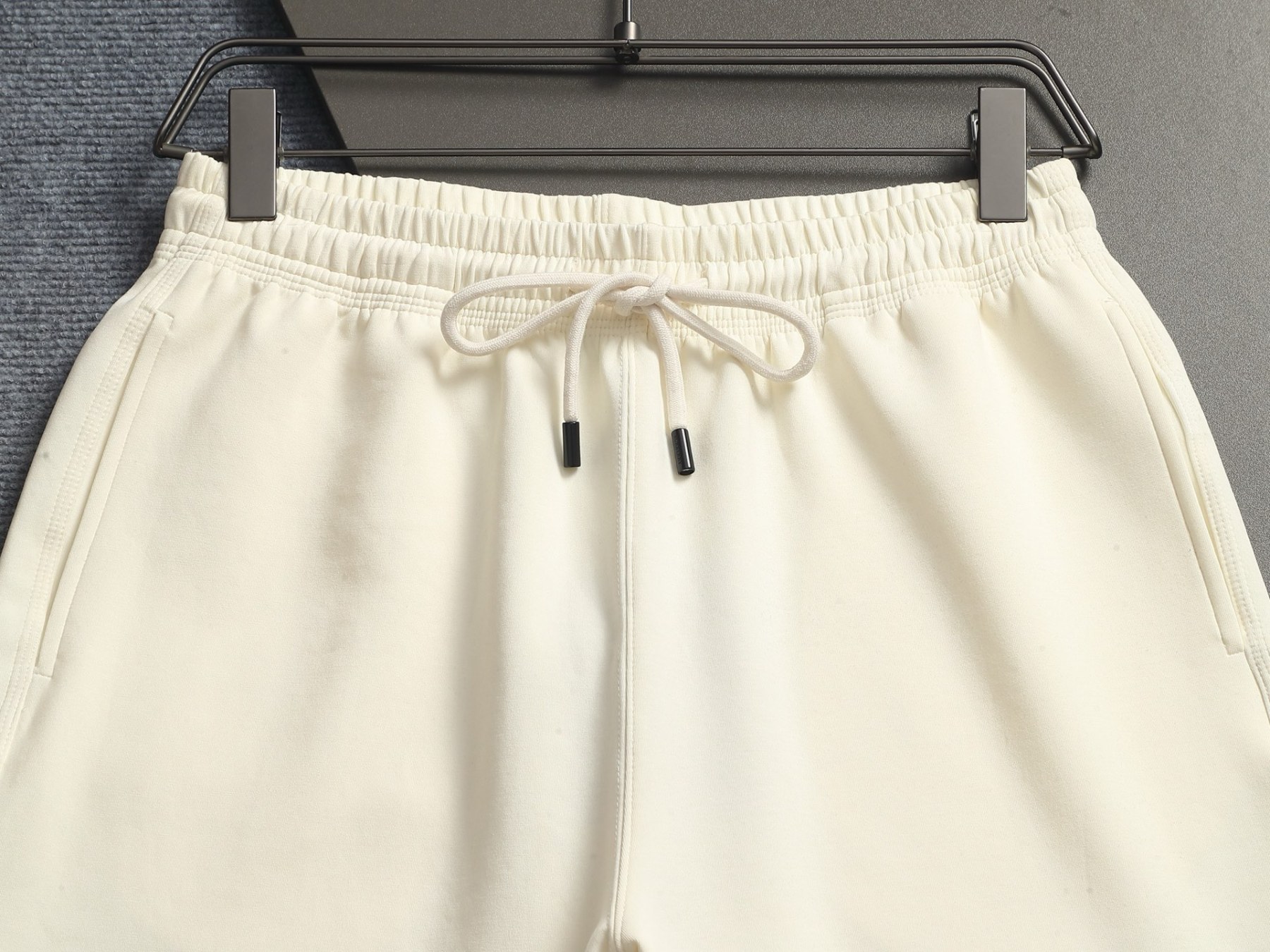 【BURBERRY】ショートパンツ