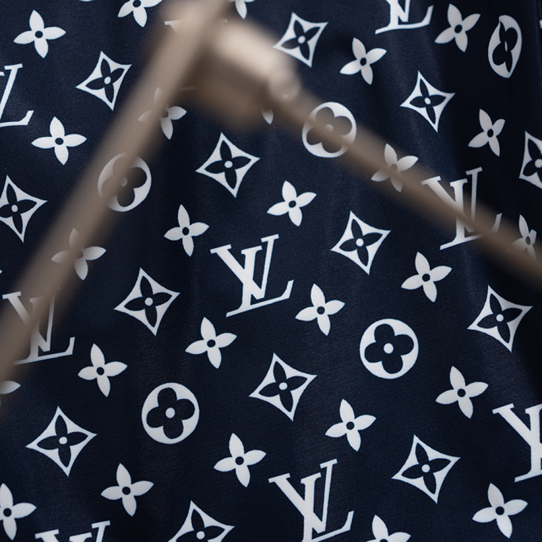 【LOUIS VUITTON】ショートパンツ